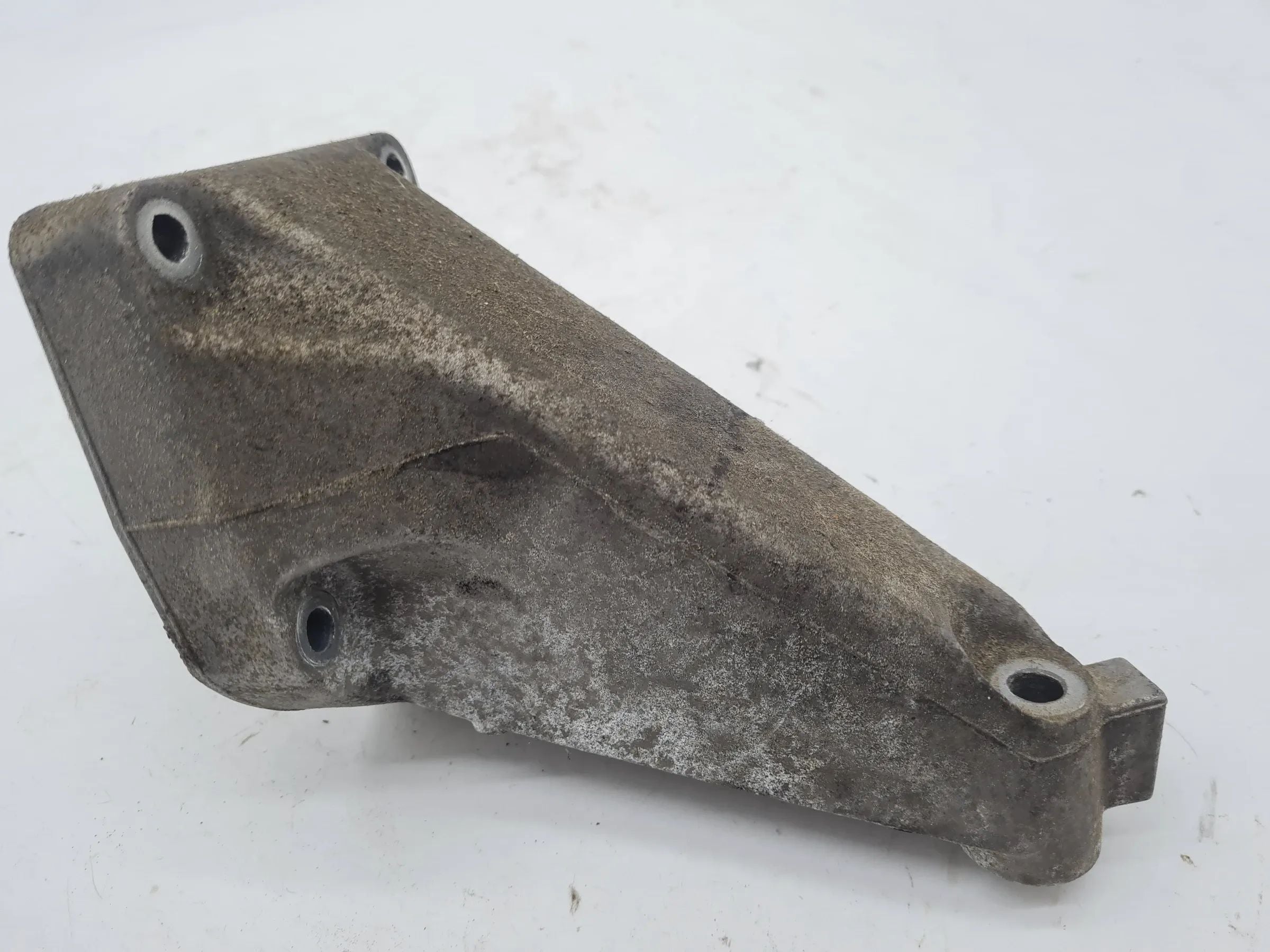 แท่นยึดมอเตอร์ซ้ายแท้ Mercedes C-Class CL203 M111.951 A1112231604