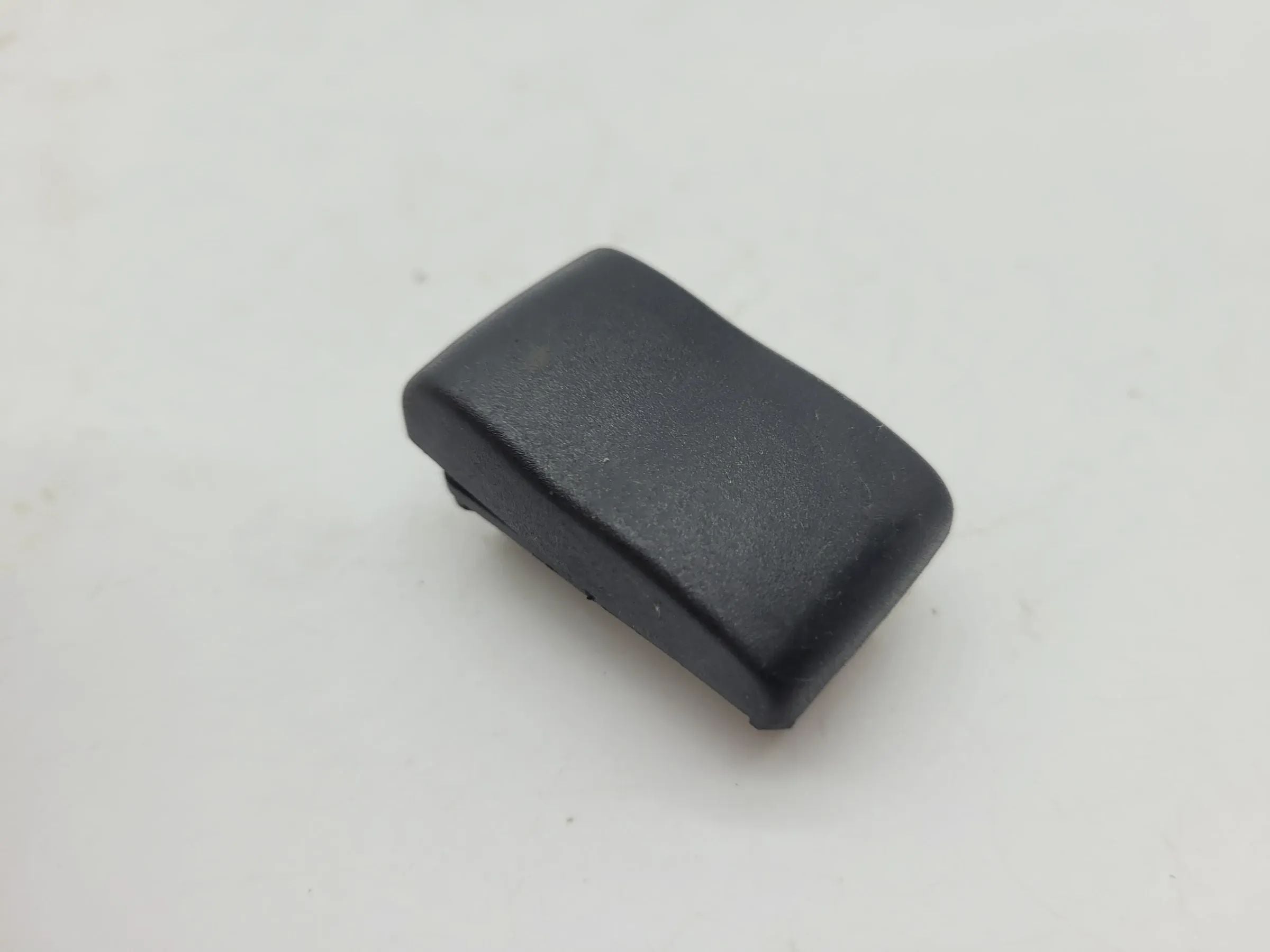 Seat Cordoba (6K1/6K2) Leertaste Blindknopf Armaturenbrett 6K0957067A Original