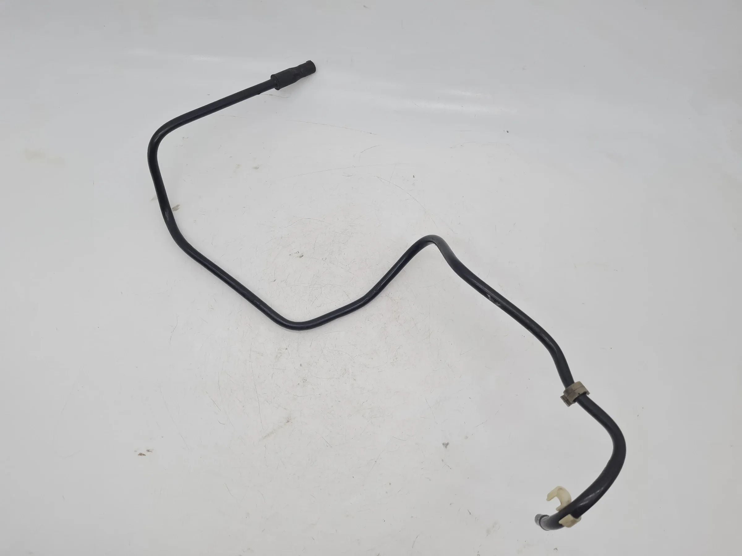 Original Mercedes C-Klasse CL203 アンダープレッシャーホース M111.951