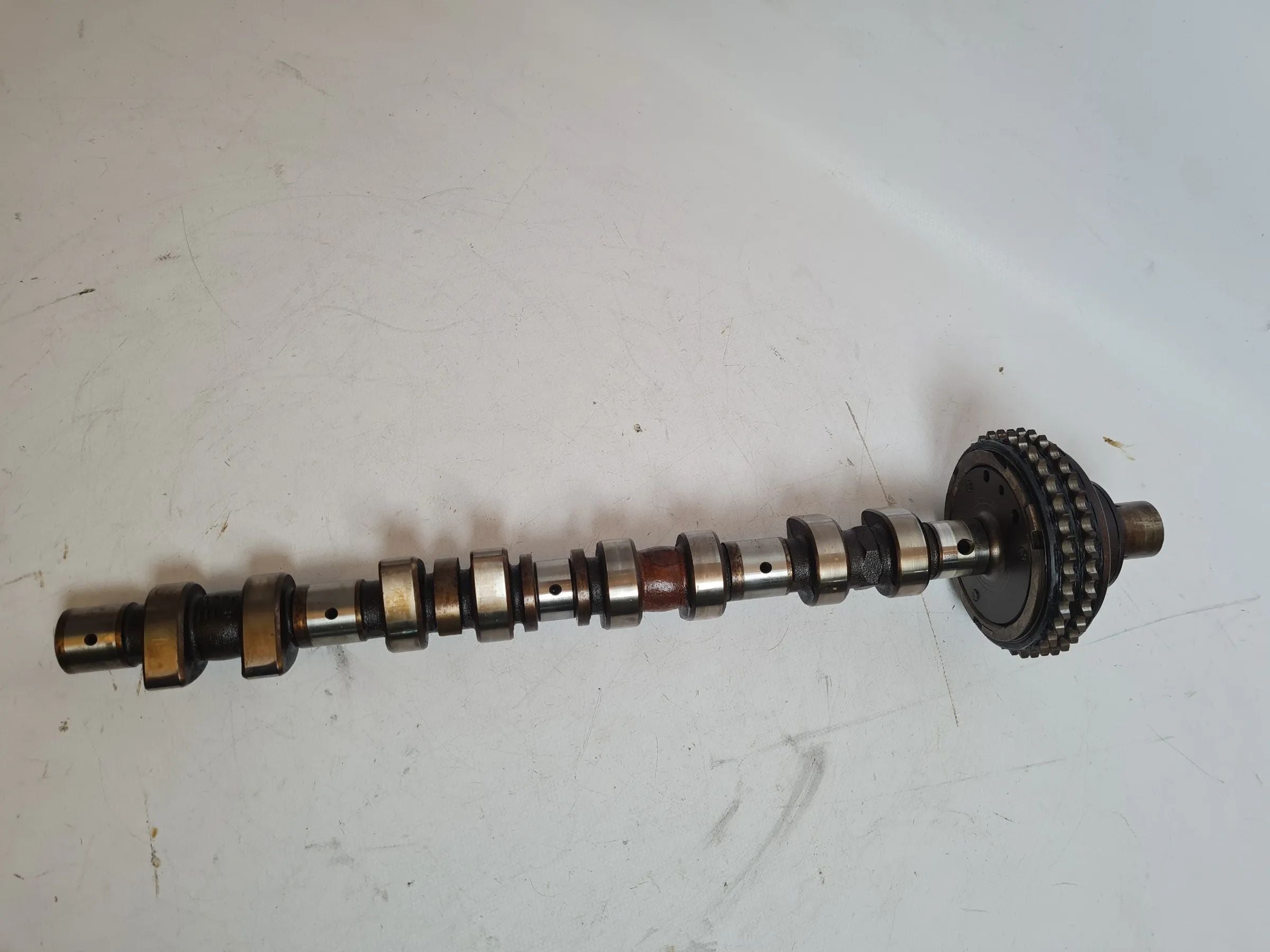 Original Mercedes C-Klasse CL203 Auslassnockenwelle M111.951 R1113601