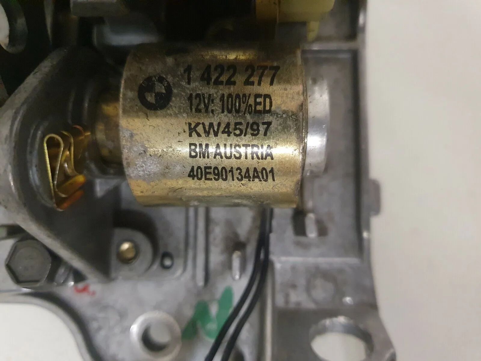 Oryginalna kulisa zmiany biegów BMW E39 5er automatyczna gałka biegów 1422557C 1422277