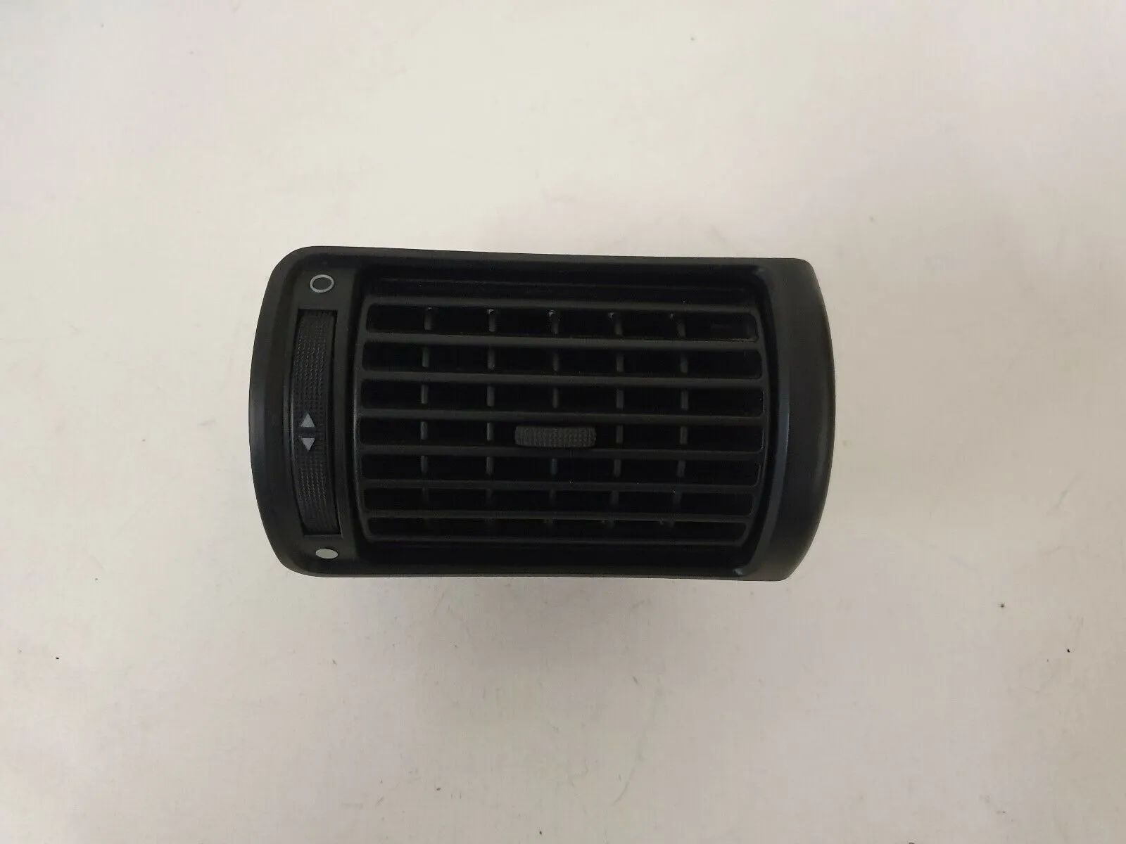 ⭐ orig. Audi 8D1820902 Audi A4 B5 ventilation nozzle air nozzle front right up to bj 99 ⭐ 