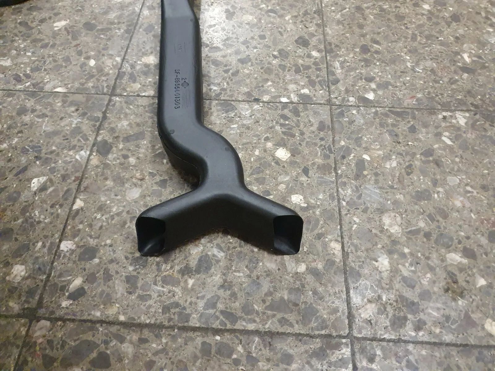 original Jeep Cherokee XJ ventilation duct SF 8955001303 