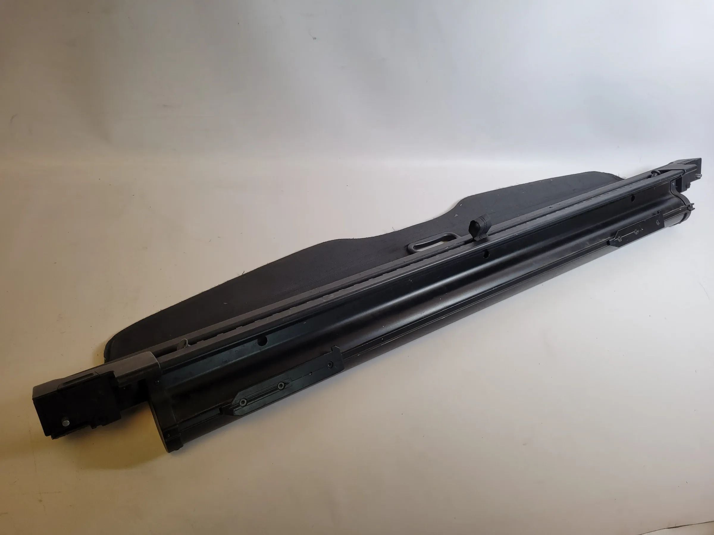 BMW 5er Touring E39 Laderaum Gepäckraum Abdeckung 8236357 Original