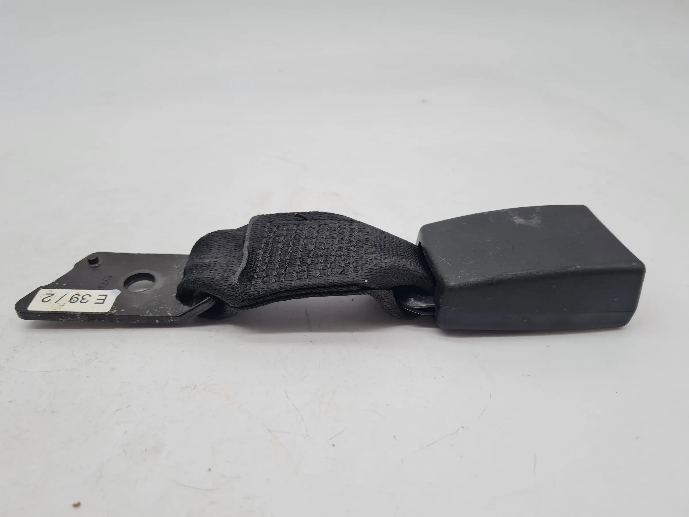 BMW 5er Touring E39 Gurtschloss Gurt Hinten Rechts 8222821 Original