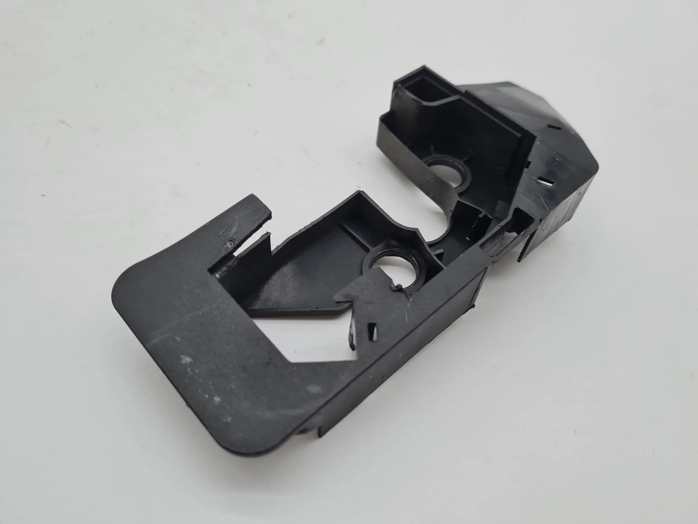 BMW 5er Touring E39 Sitzschloss Abdeckung Hinten Links 52.20-8221535.9 Original