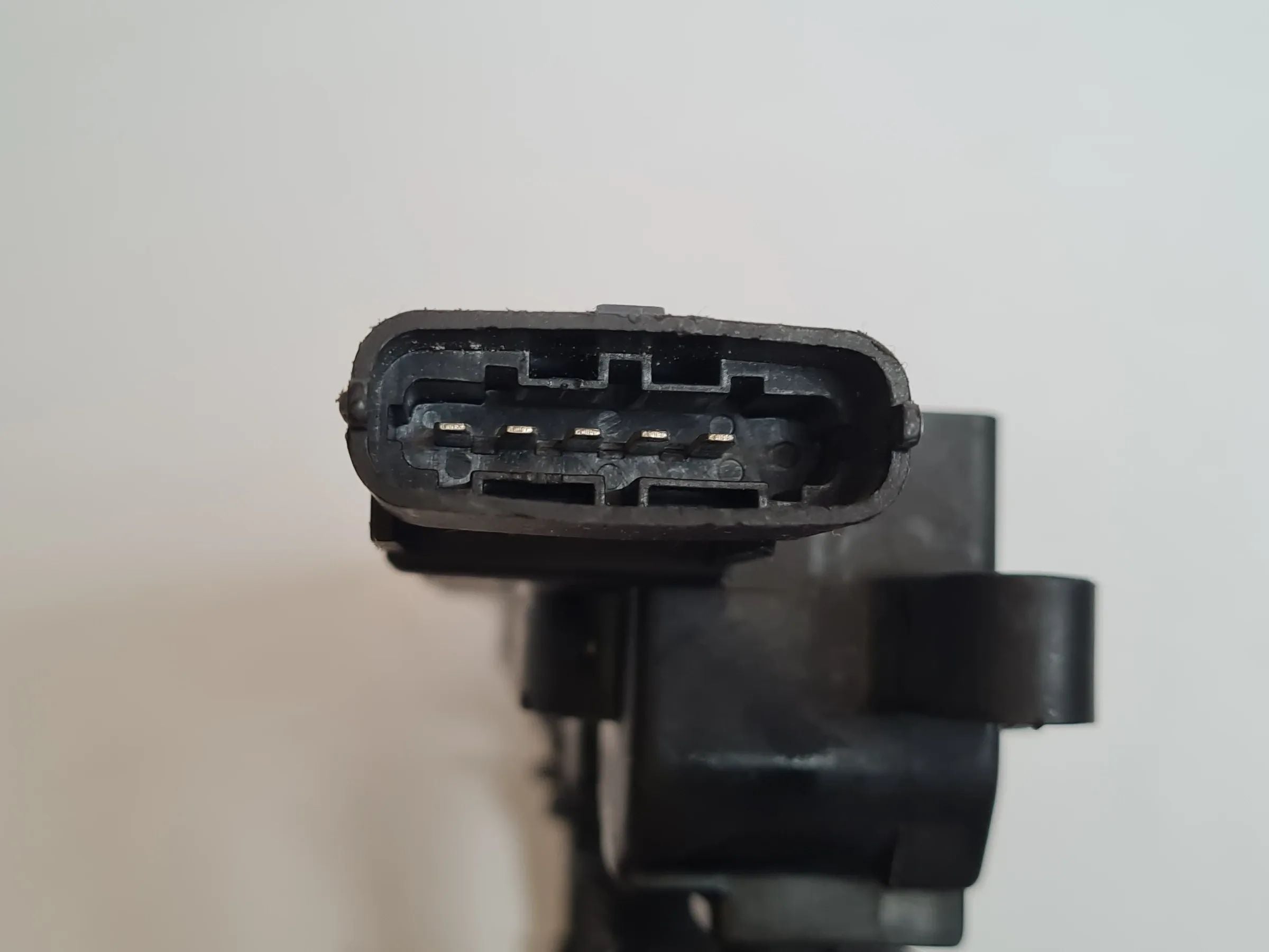 Opel T98/J96/Z02/X03 etc. Zündspule FAE80224 (Original)