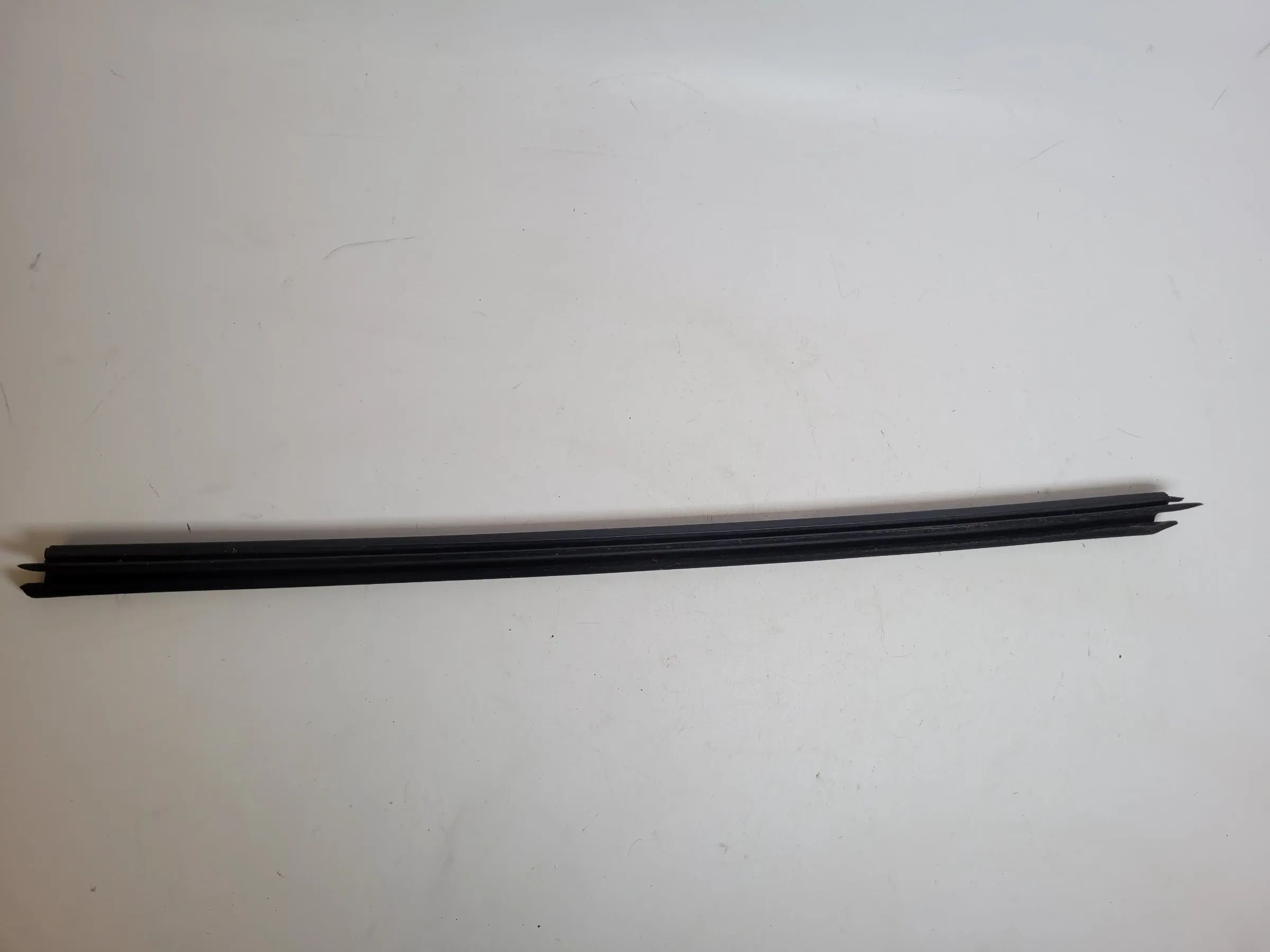 BMW 3er Touring E91 Schachtleiste Dichtung 1 Vorne Links Innen 17033 Original