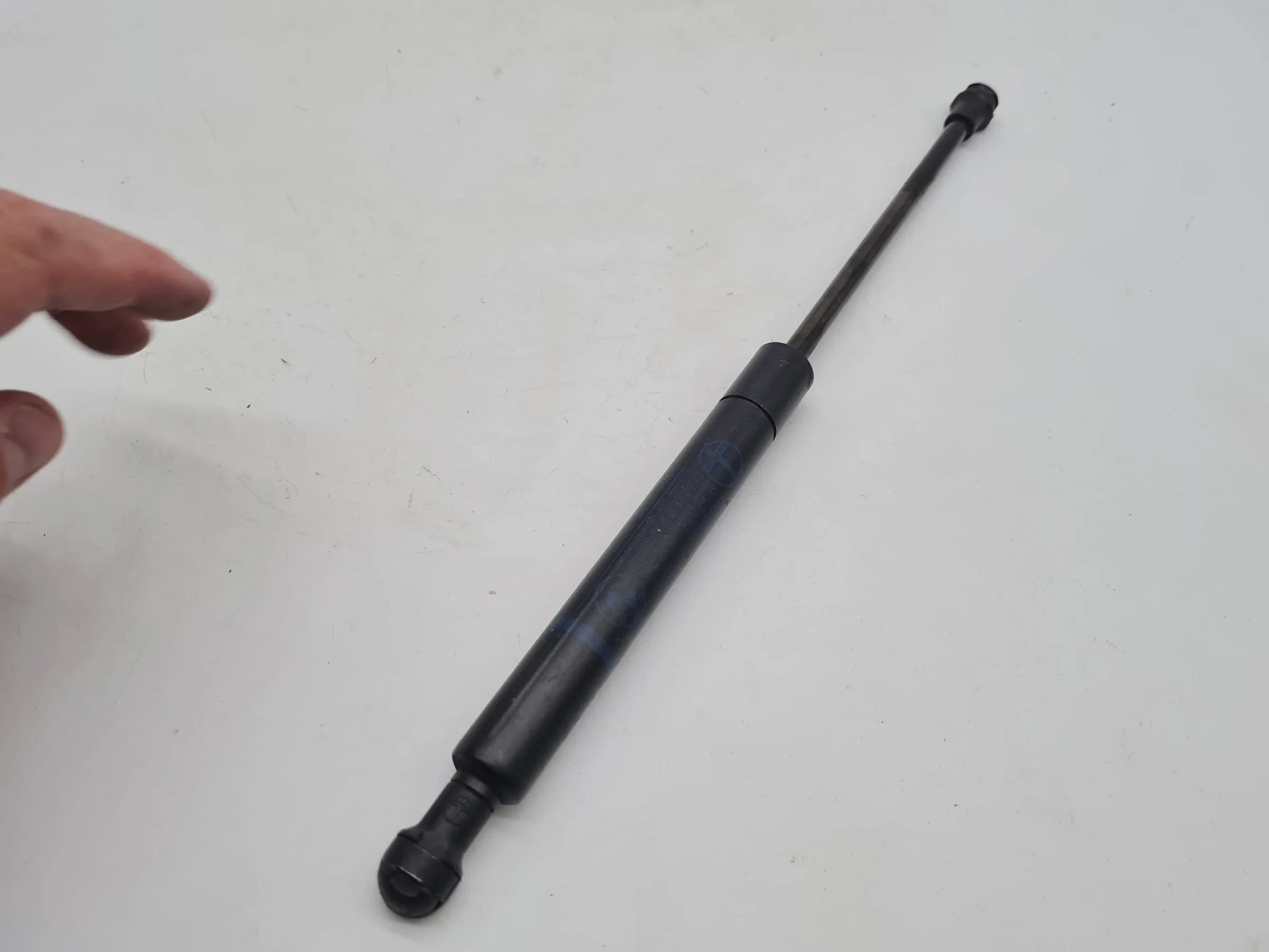 BMW 5er Touring E39 Gasfeder Motorhaube 51.23-8174866 Original