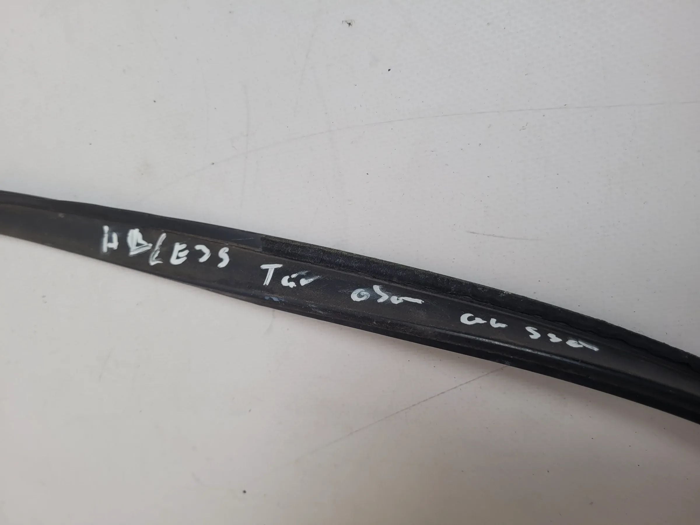 BMW 5er Touring E39 Türdichtung Führung Links Hinten Außen Oben (Original)