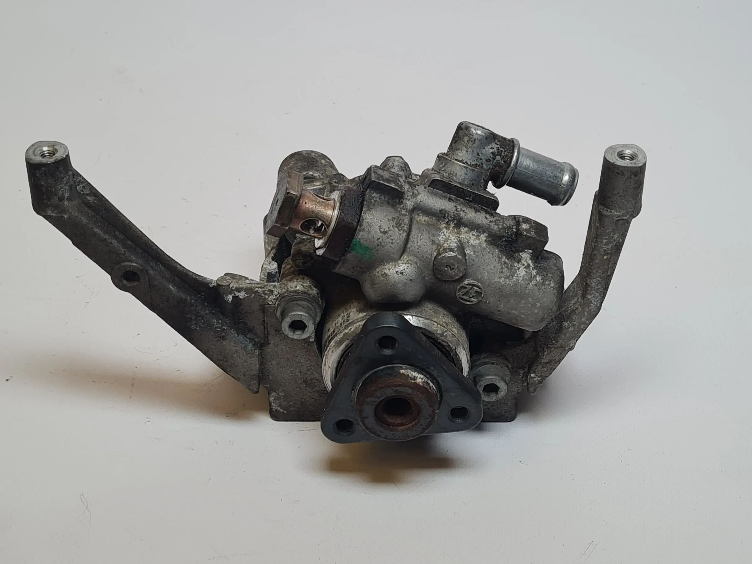 AUDI SKODA VW A4 B5 Avant A6 C5 Servopumpe 4B0145155E Original ZF