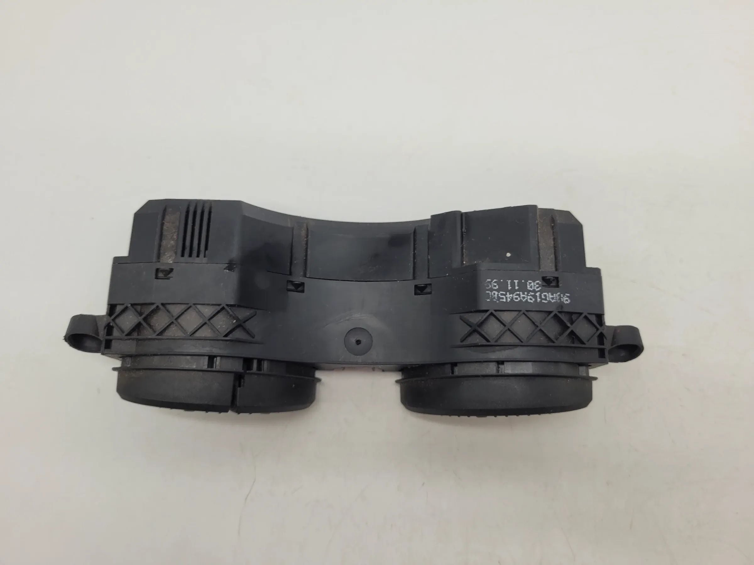 Ford Focus DAW/DBW Schalter Klima Heckscheibenheizung 98AG-19A945-BG (Original)