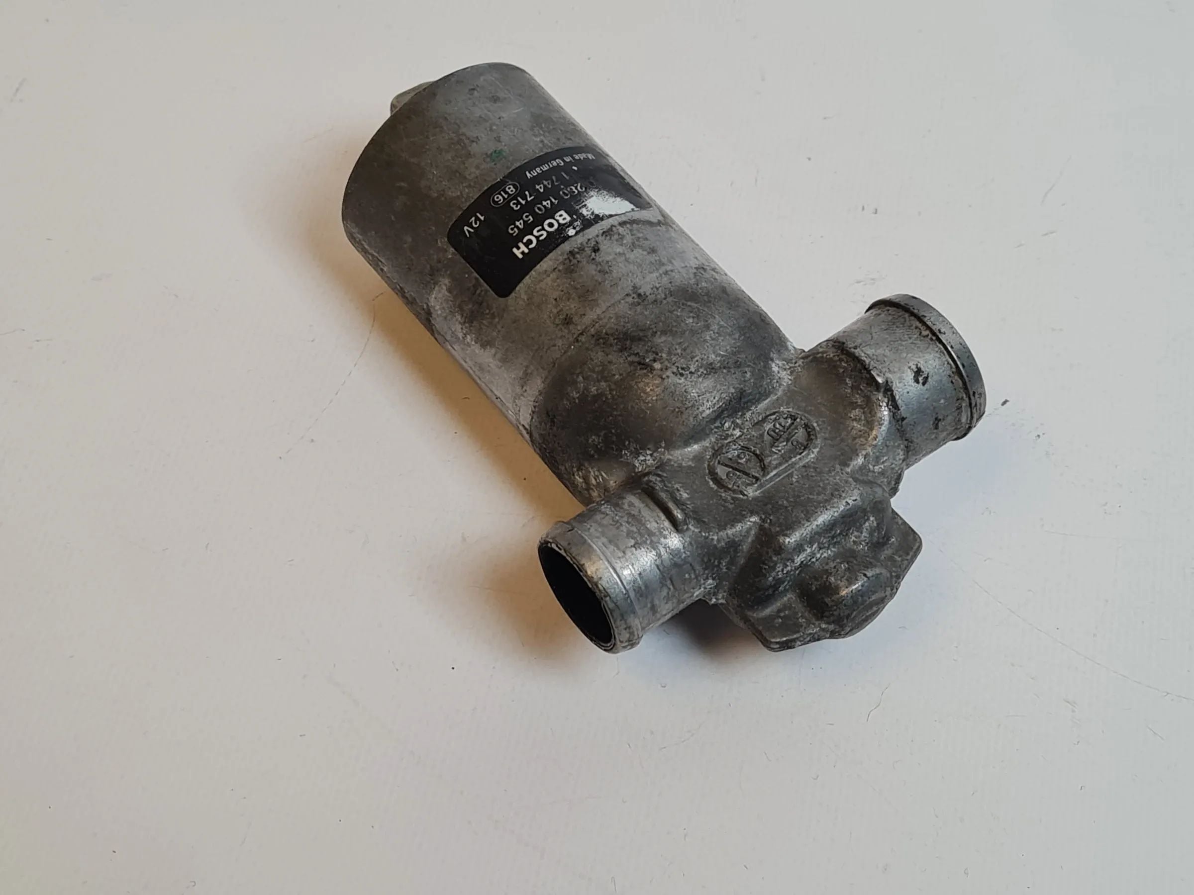 BMW 5er E60 3,0 530i M54B30 306S3 M54 Leerlaufregelventil 1744713 Original