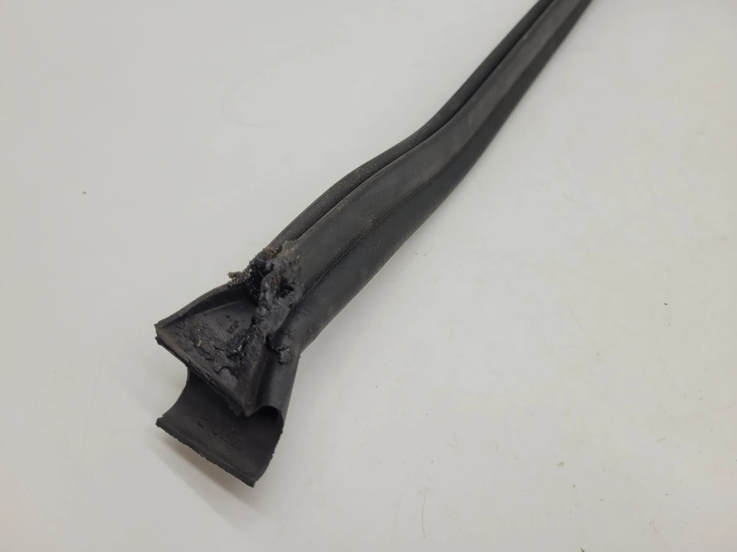 BMW 5er Touring E39 Pollenfilter Microfilter Dichtung Rechts )64.81-8379624)