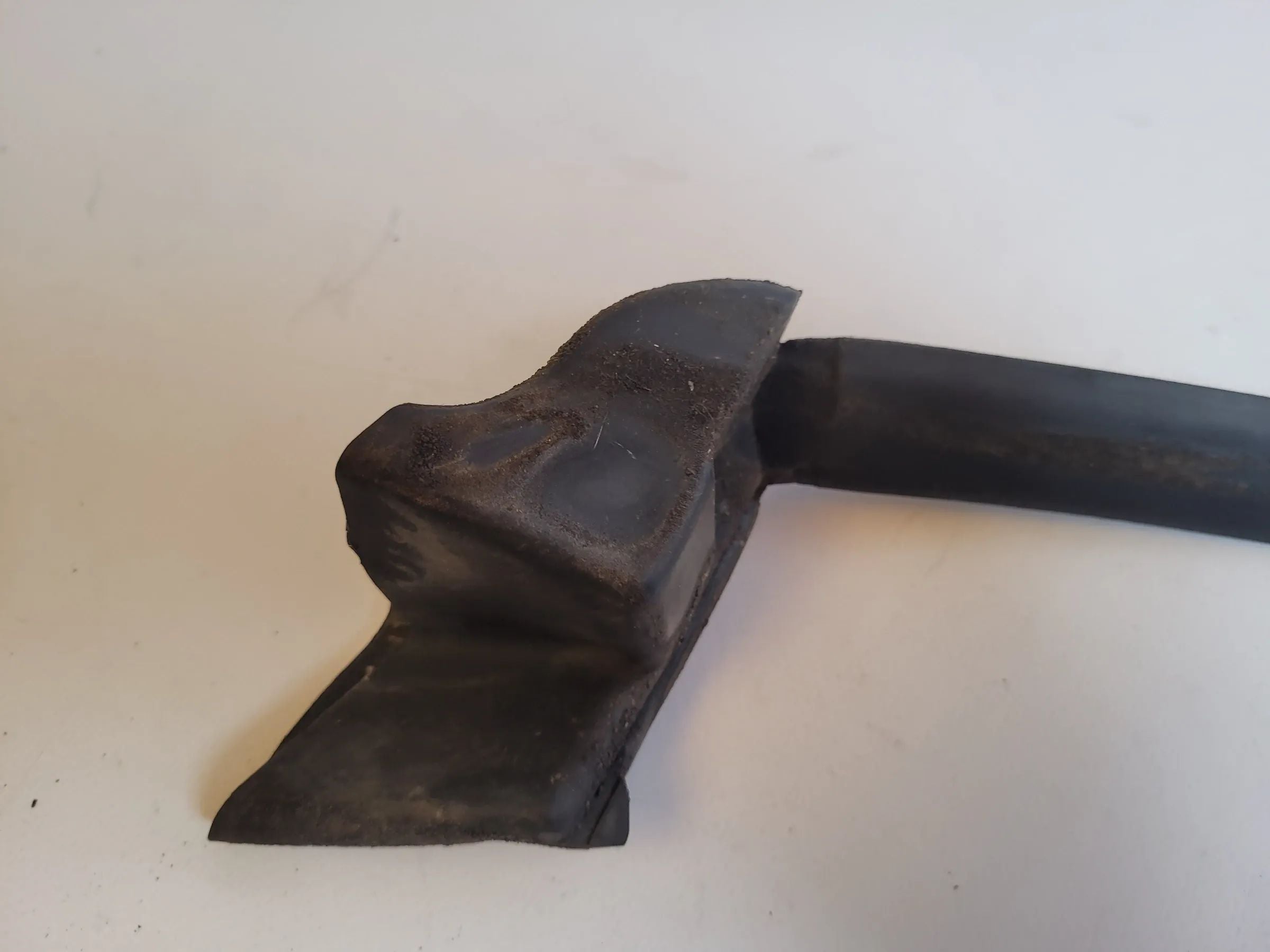 Fiat Punto Grande 199 Rahmen Dichtung Vorne Links Original