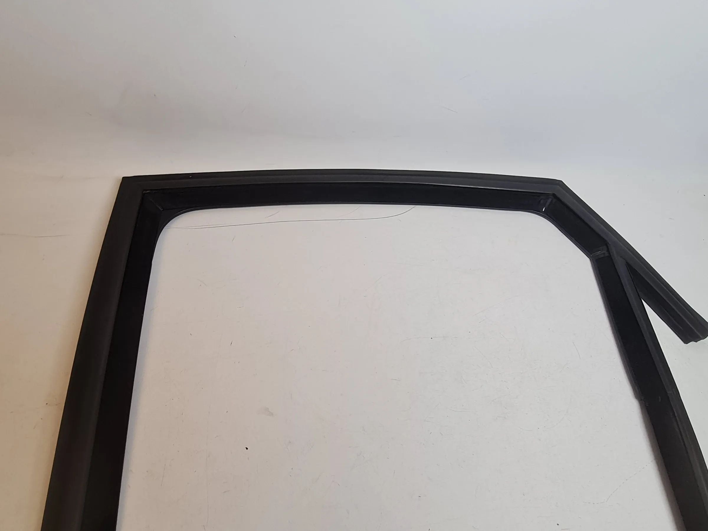 Seat Ibiza IV (6J5/6P1) Fensterführung Leiste Hinten Links 6J4839431RD