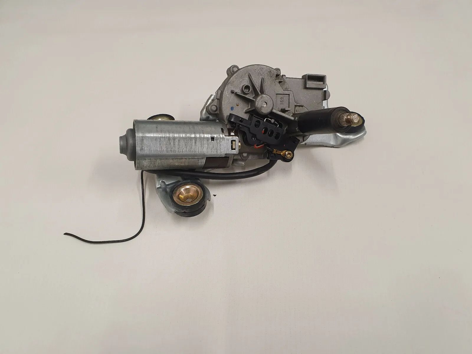 Scheibenwischermotor Hinten 0390201546 Ford Puma ECT 08.1997-12.2001