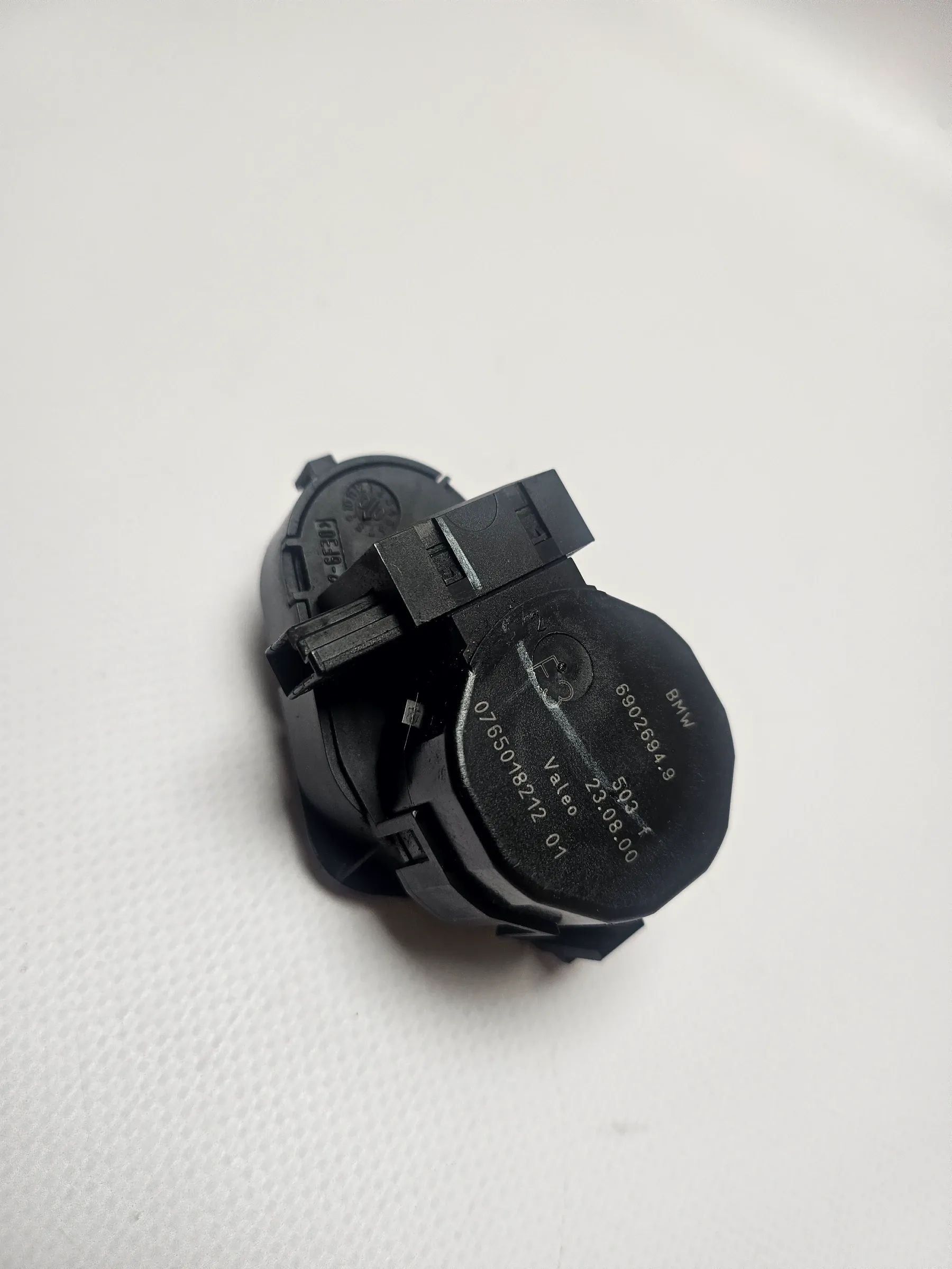 BMW 5 X5 Series E39 E53 Footwell flap actuator 6902694 