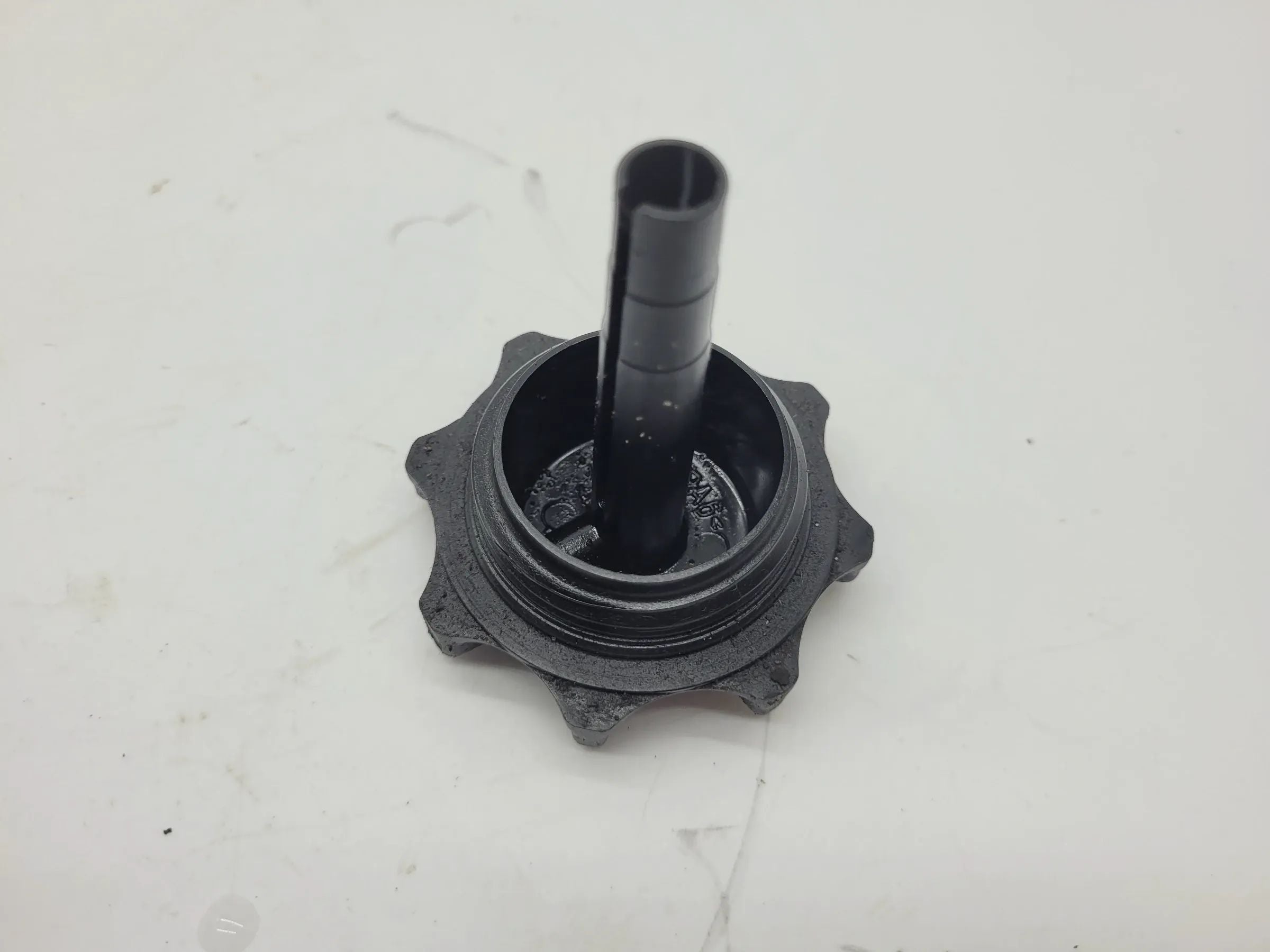 BMW E60 E87 E90 Verschlussdeckel Öleinfüllstutze Deckel Lenkung Pumpe 2122171