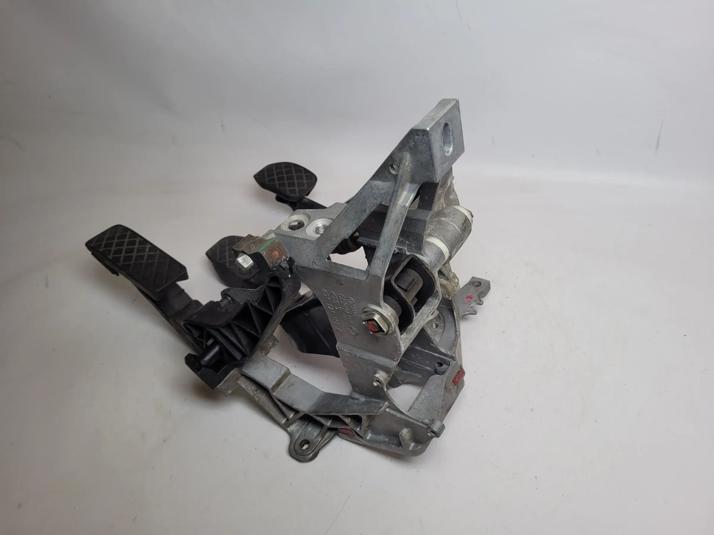 Audi A4 B5 Pedalerie / Pedal-Satz 8D1721117E Original