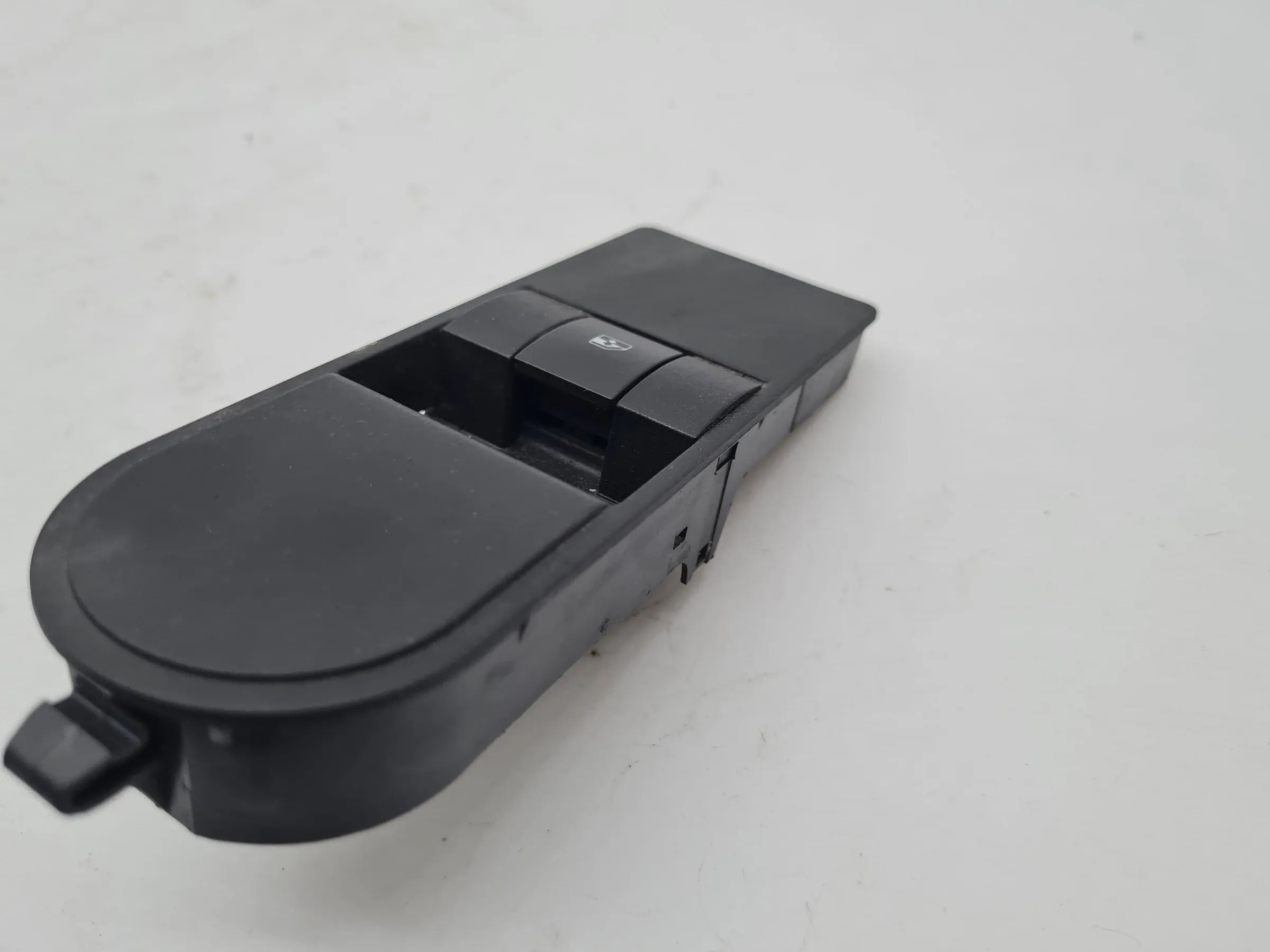 Opel Astra H (A04) Fensterheber Schalter Rechts Vorne 13183675 93162638