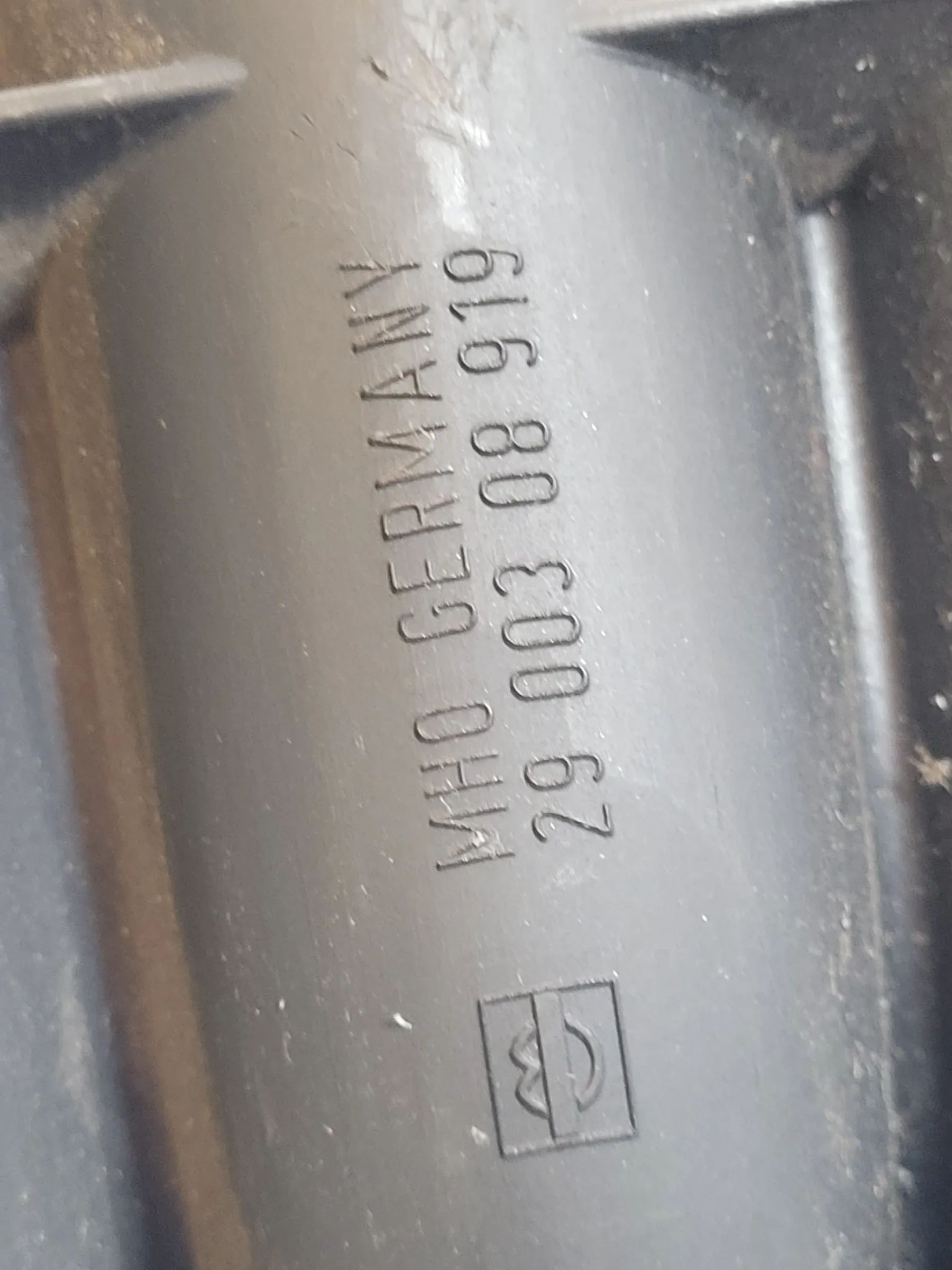 Audi A4 8E/B6/B7 Ansaugbrücke Ansaugkrümmer 06D133210D Original