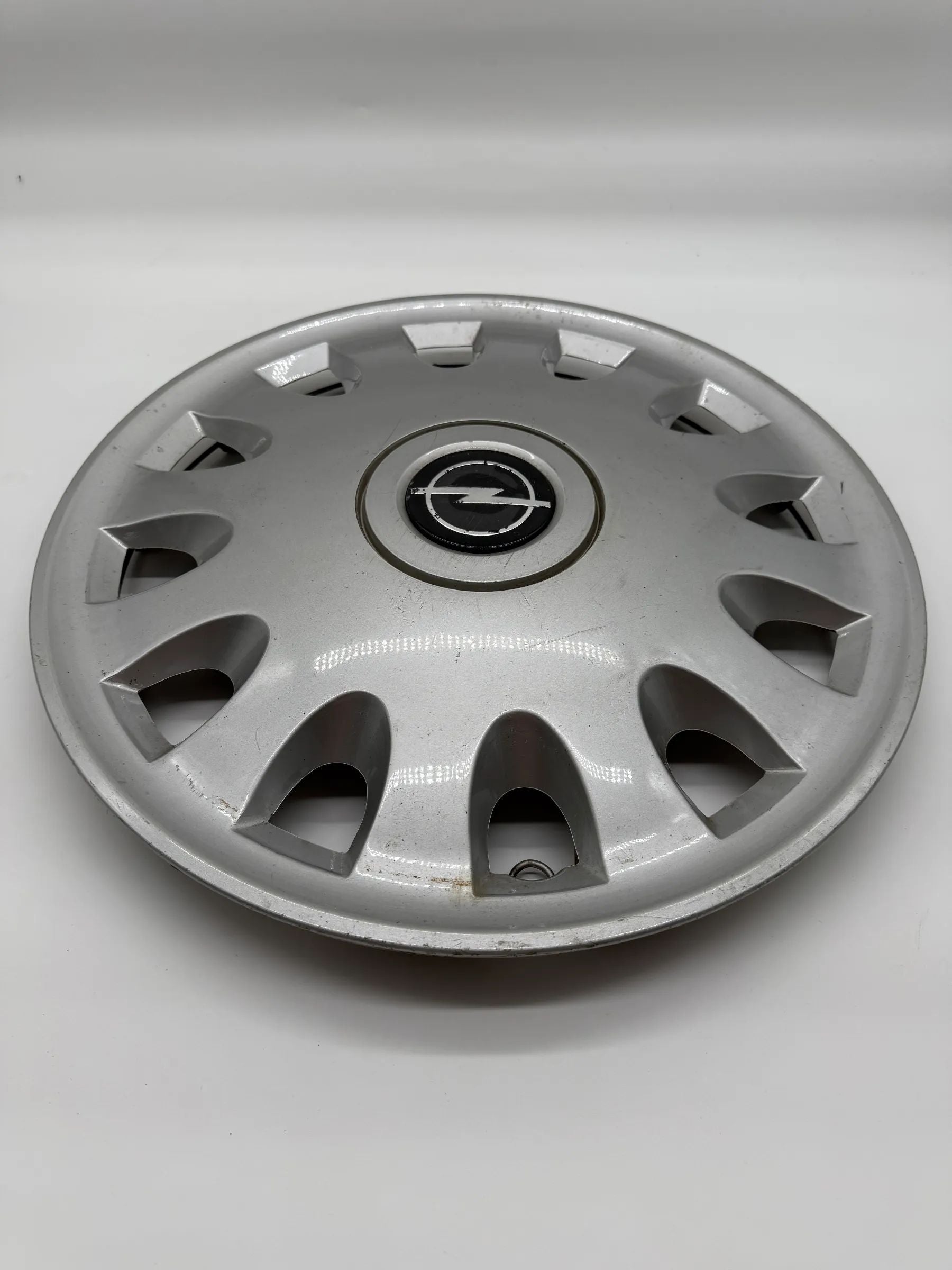 90373773 Hubcap (cover) R15 90373774 90445801 Opel Astra DE1872353-60 