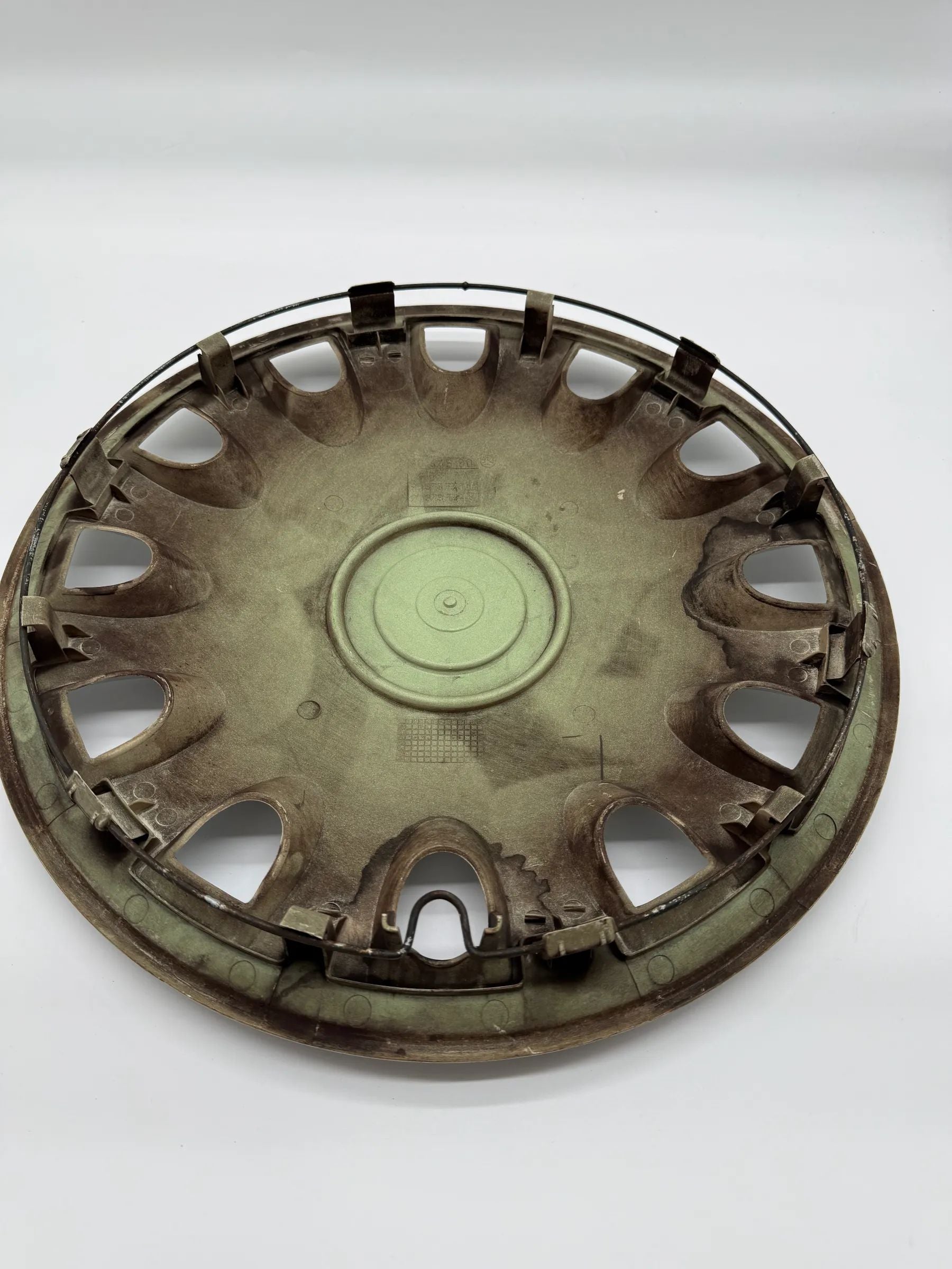 90373773 Hubcap (cover) R15 90373774 90445801 Opel Astra DE1872353-60 