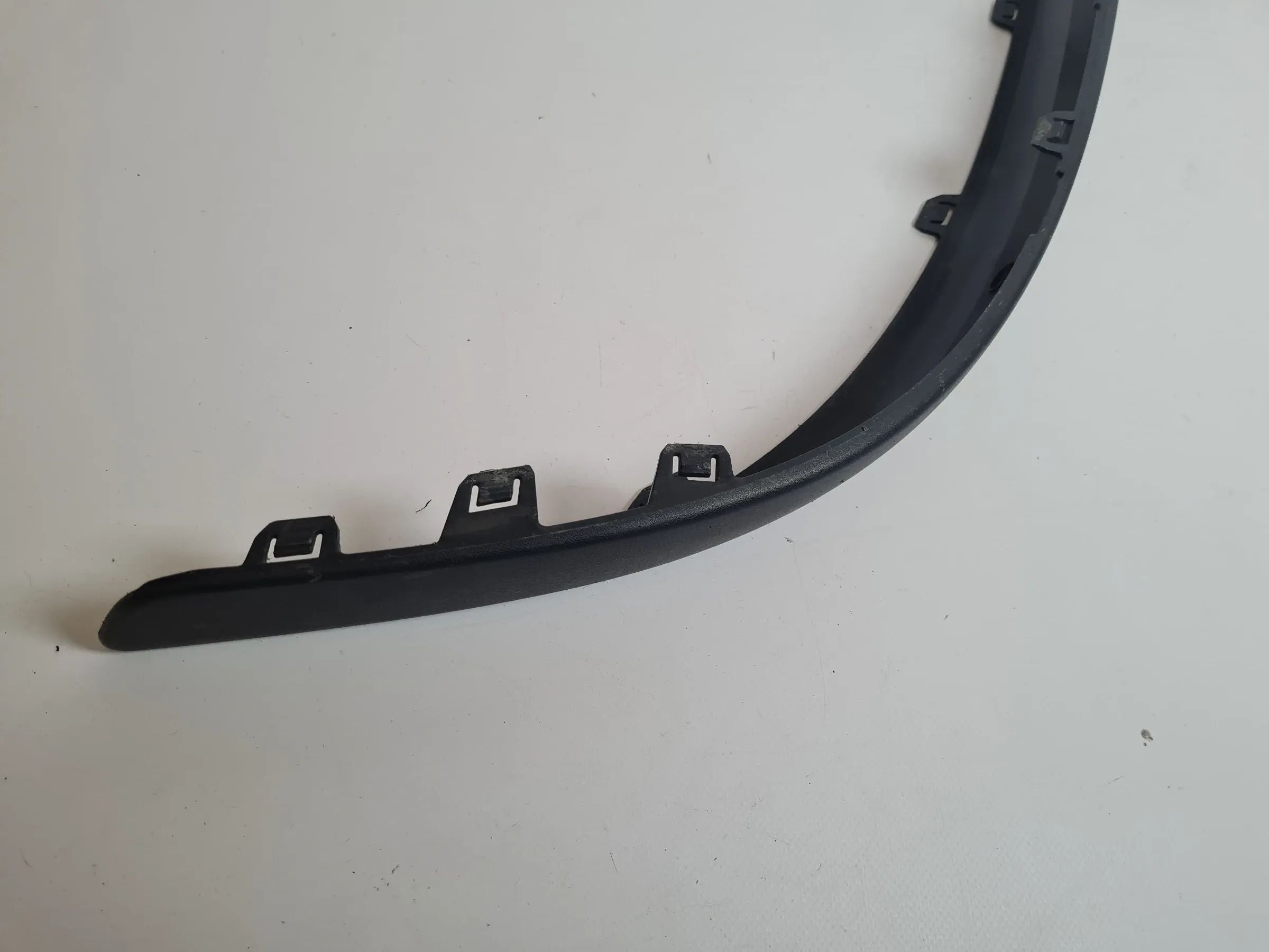 Original Volvo S60 (384) Schutz- & Zierleiste Vorne Links 9484010
