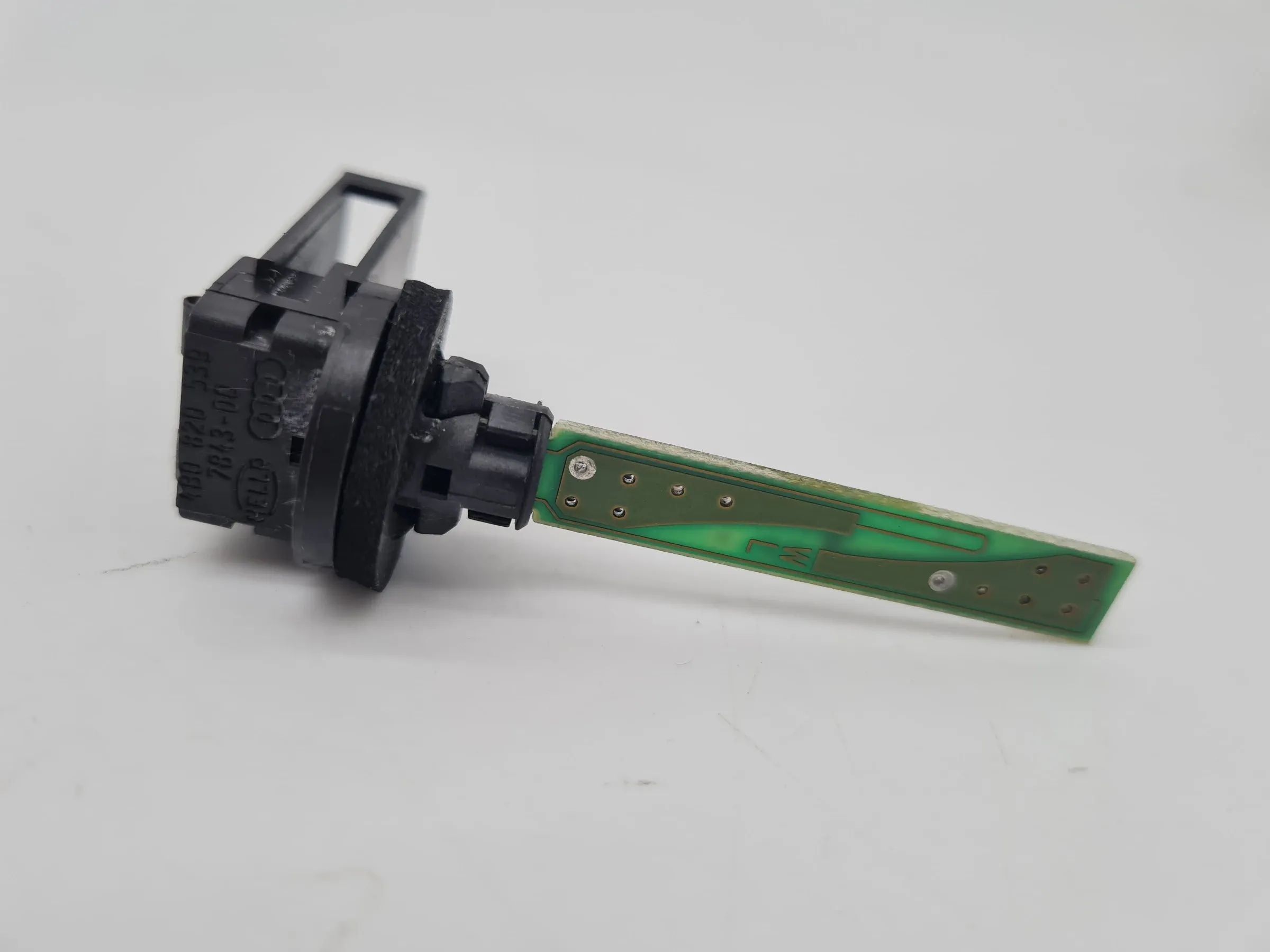 Original Audi A4 (8E/B6/B7) Temperatur Fühler Sensor, 4B0820539