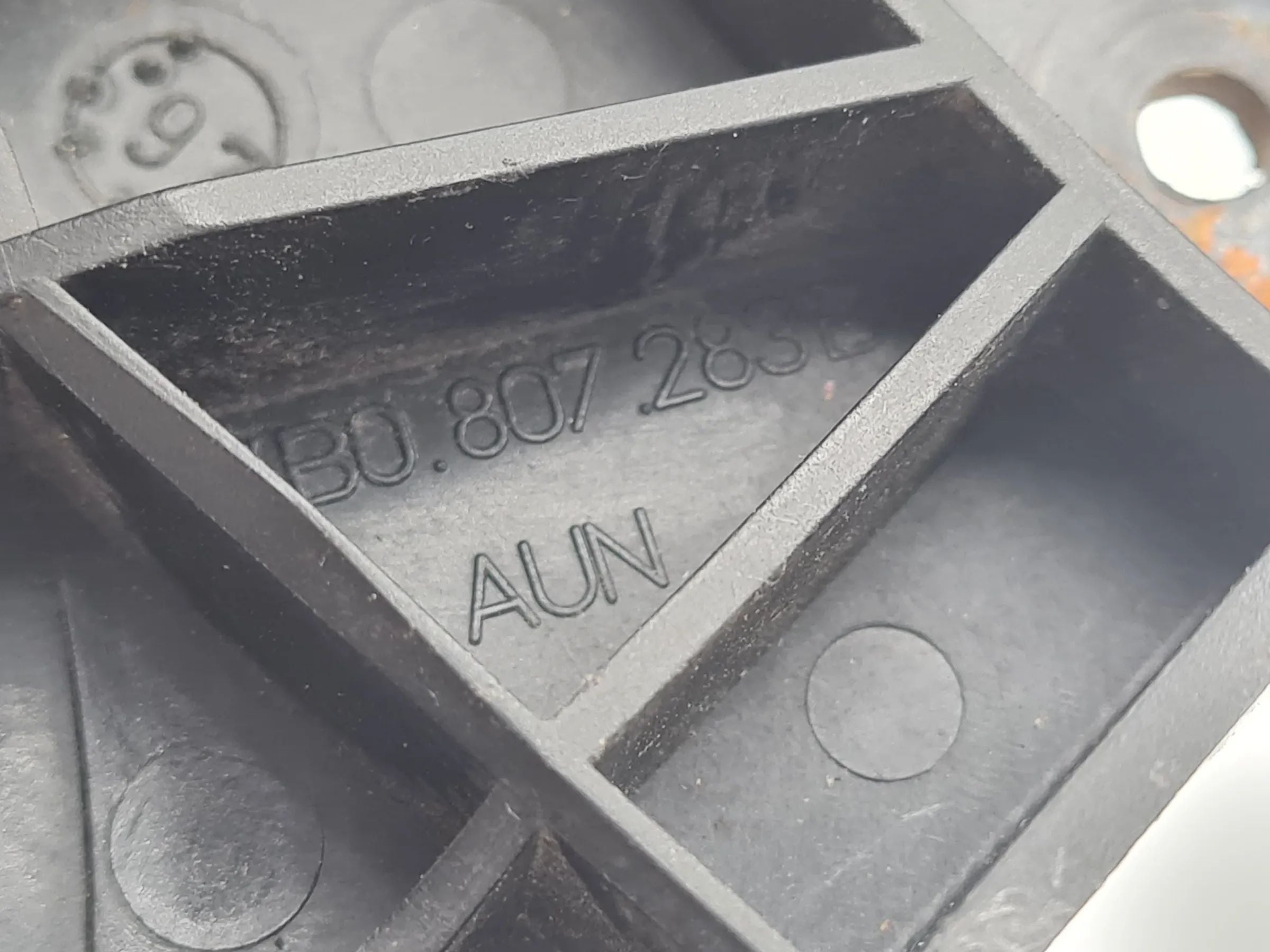 Original Audi A6 (4B2/4B4) Stoßstangenhalter Vorne Links 4B0807283B