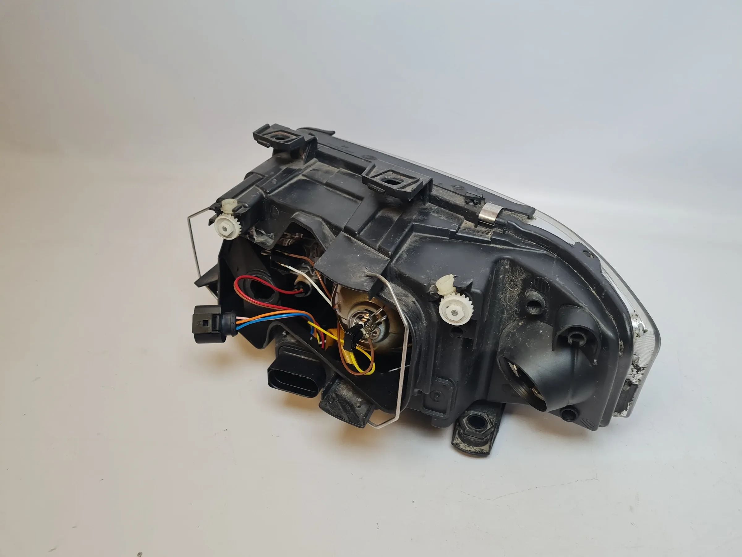Original Audi A6 (4B2/4B4) Scheinwerfer / Frontleuchte Rechts 4B0941004