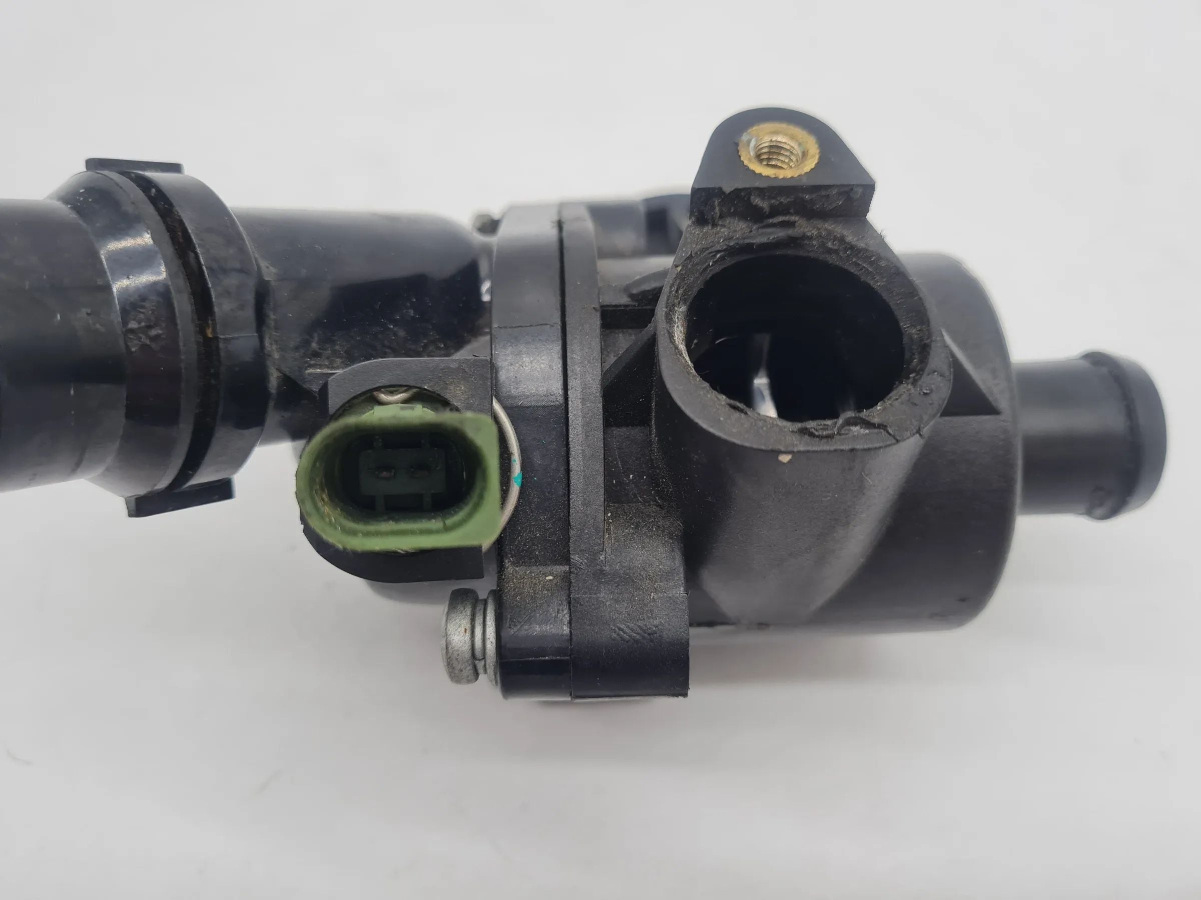 Original Audi A4 (8E) Mahle Thermostat Kühlmittel TM3105