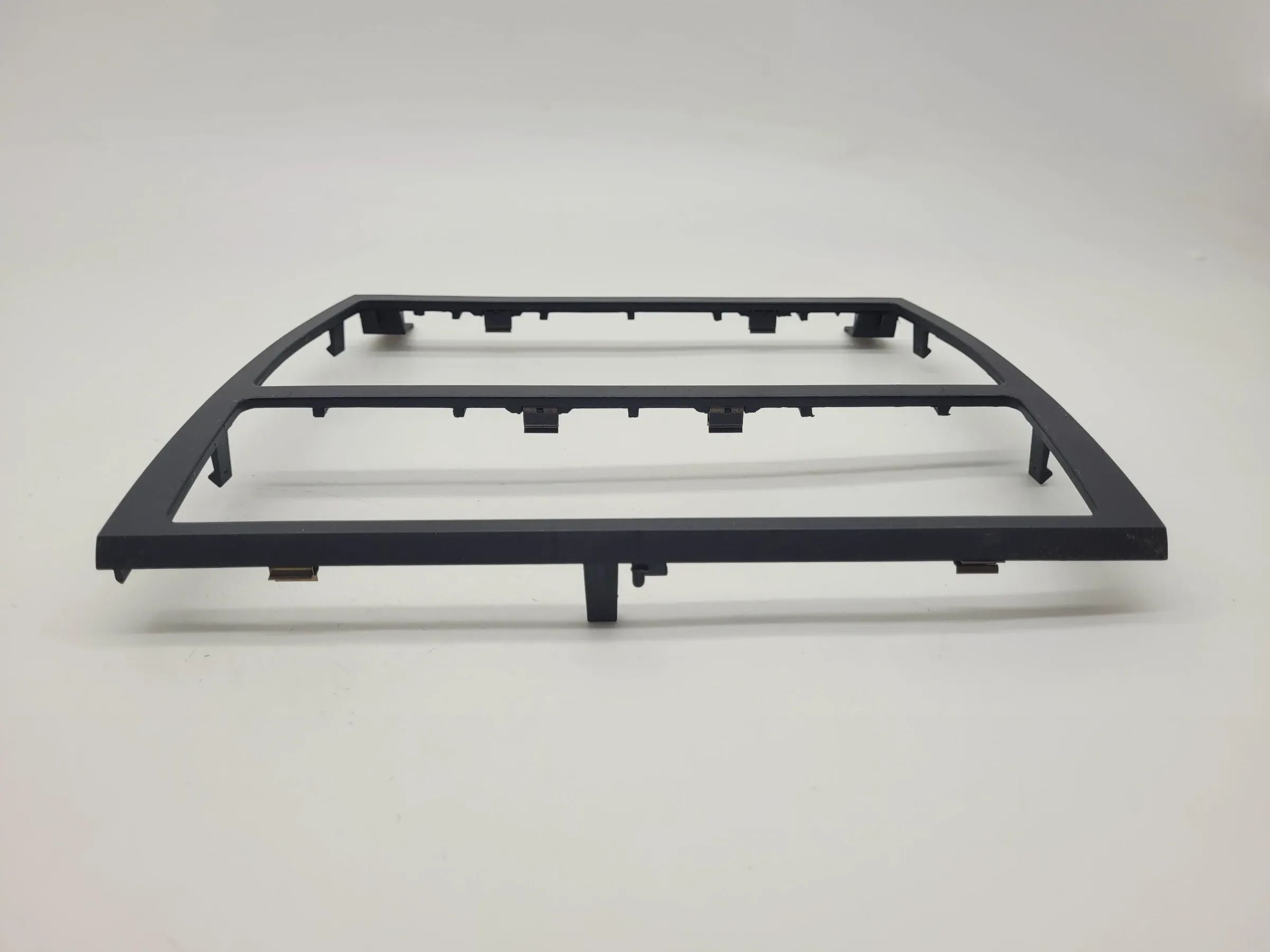 Original Audi A6 (4B2/4B4) Radiorahmen Blende Verkleidung 4B0863263