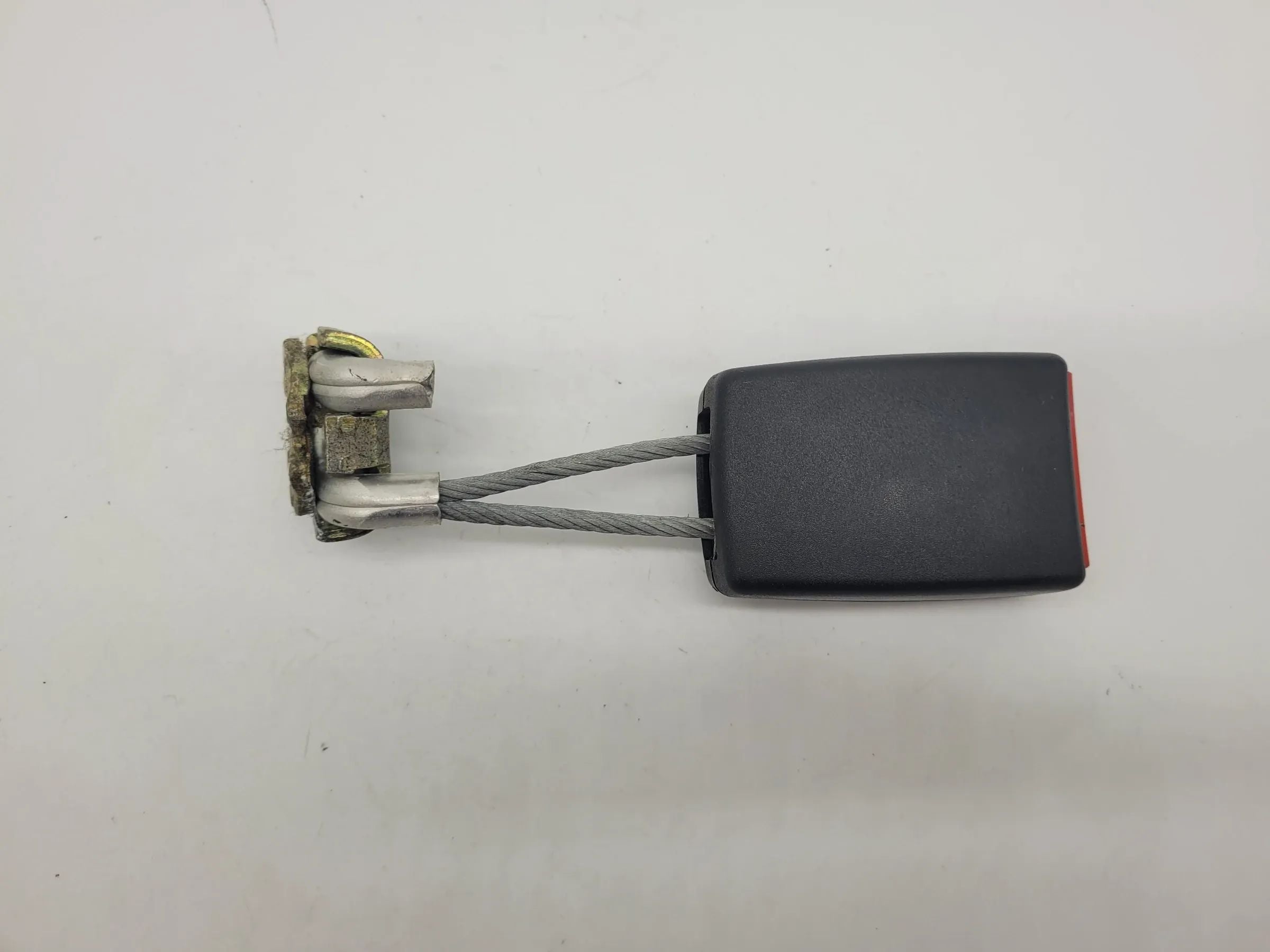 Original Audi A6 (4B2/4B4) Gurtschloss Gurt Hinten Rechts 4B0857740A