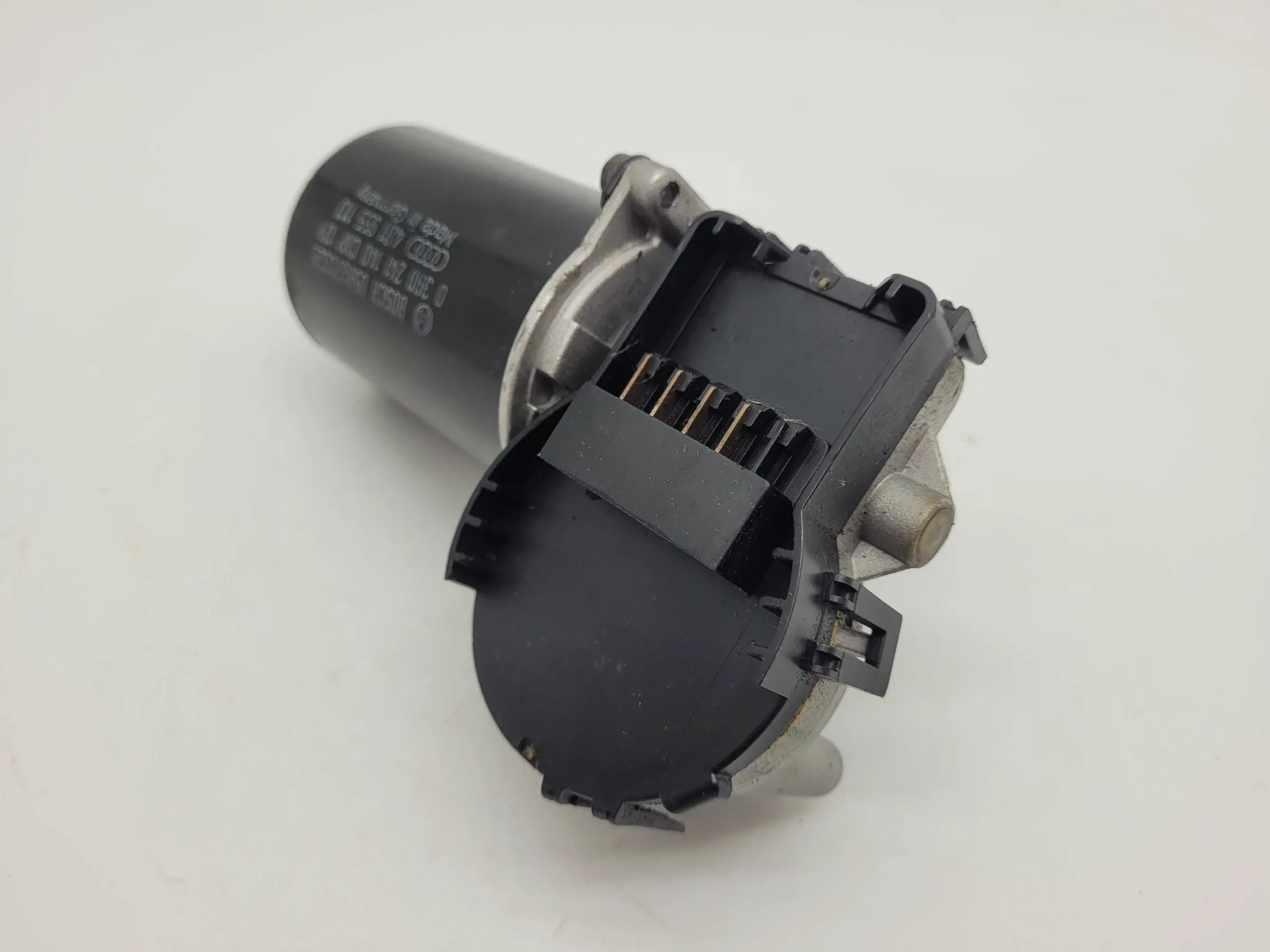 Original Audi A6 (4B2/4B4) Wischermotor Scheibenwischer Vorne 4B1955113