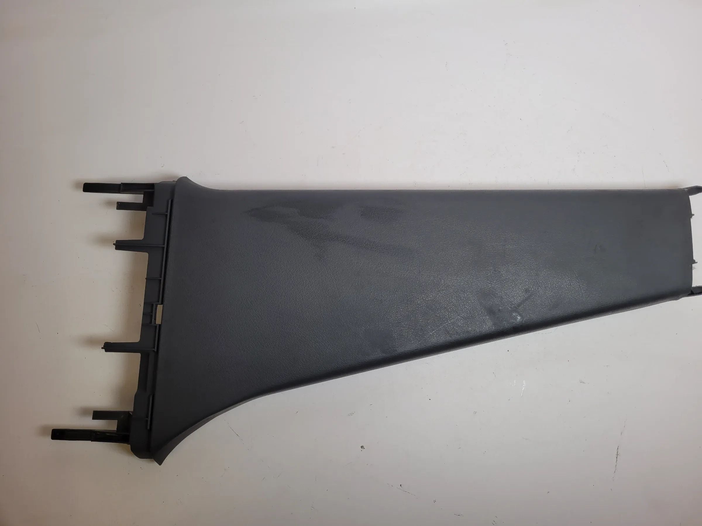Original Audi A6 (4B2/4B4) Verkleidung B-Säule Links Unten Grau 4B0867239