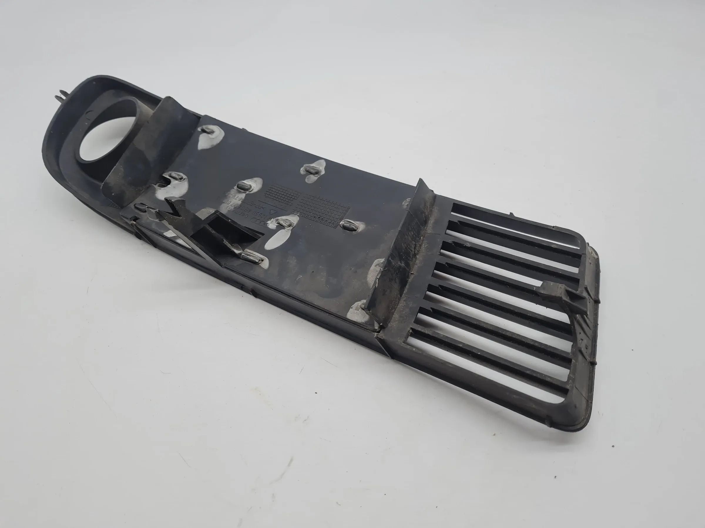 Original Audi A6 (4B2/4B4) Gitter Frontgitter Grill Links 4B0807681J