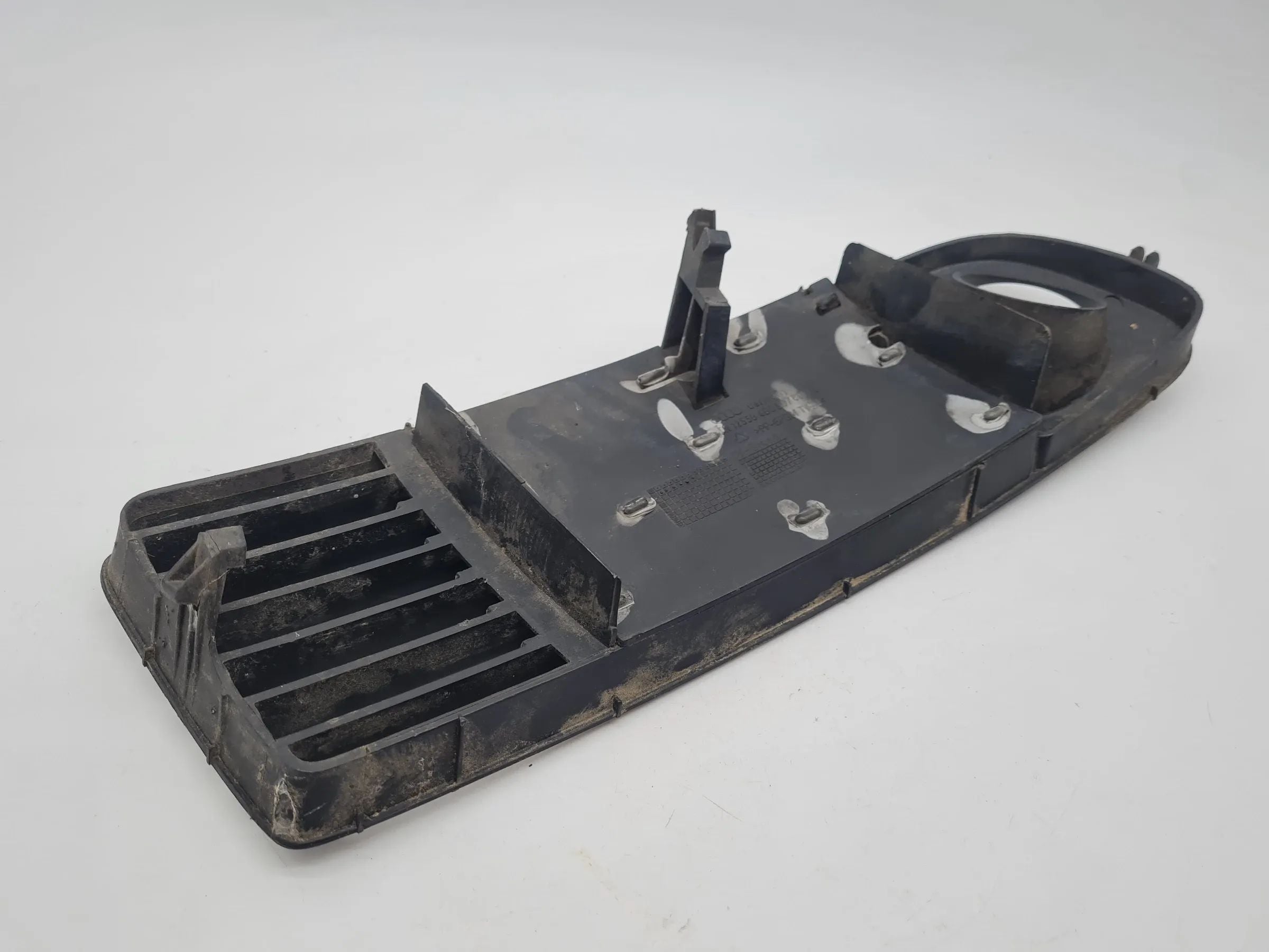 Original Audi A6 (4B2/4B4) Gitter Frontgitter Grill Links 4B0807681J