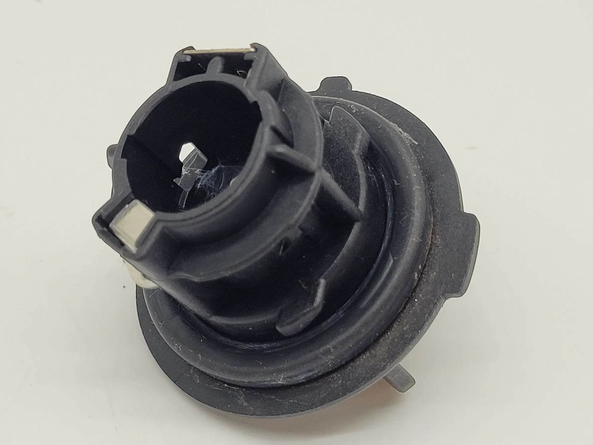 Original Fiat Punto Grande (199) Scheinwerfer Fassung Blinker L/R (89101387/88)