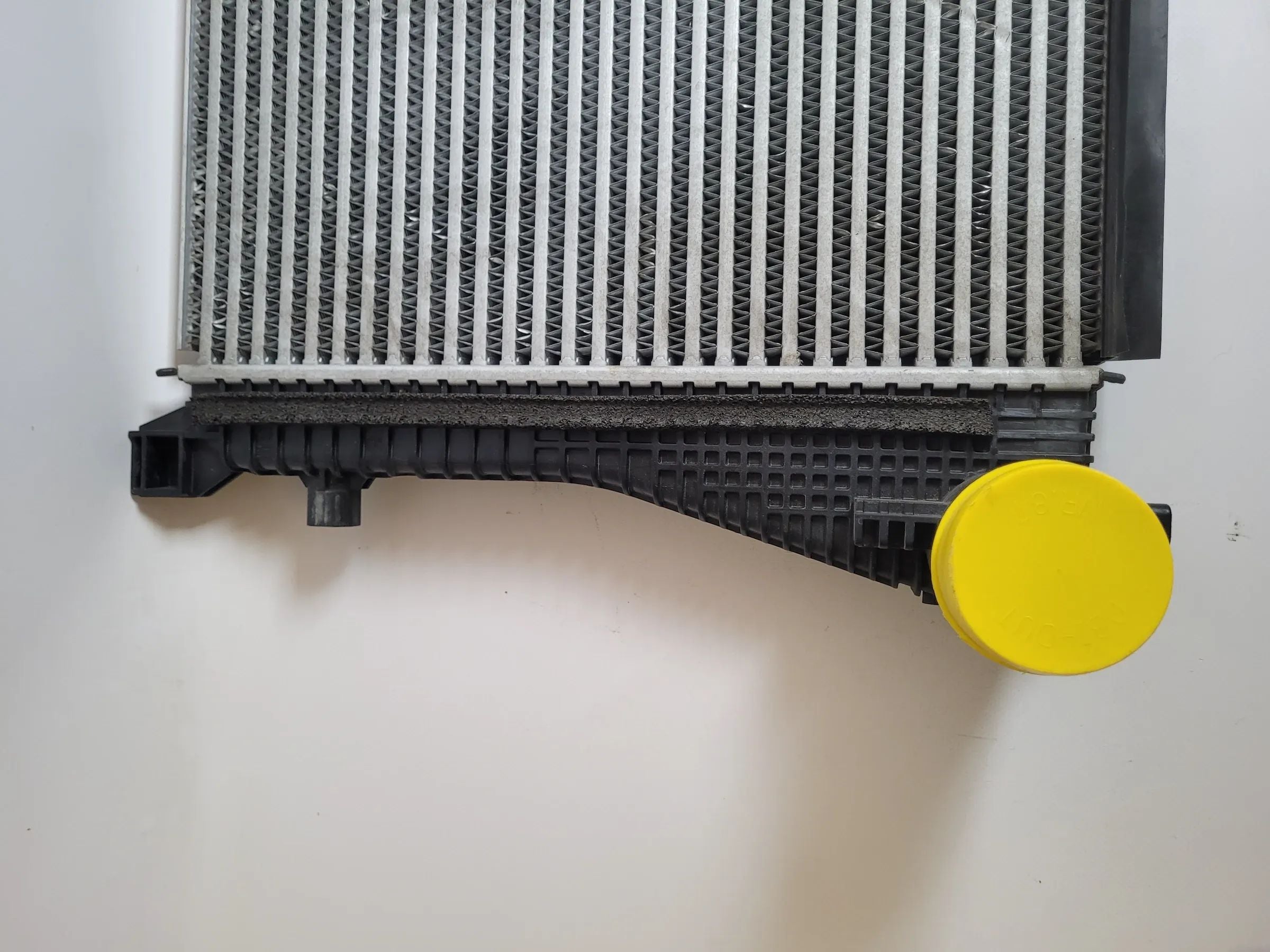 Original VW/Audi/Skoda Golf VII /Tiguan/Octavia III Ladeluftkühler 5Q0145803K