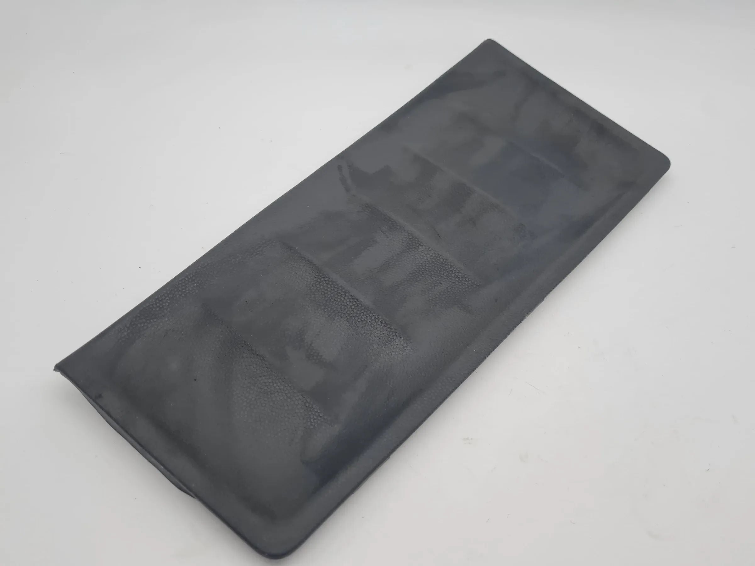 Original Mini One (R50/R53) Matte Ablagefach Gummi Einlage Rechts 51.43-7057377
