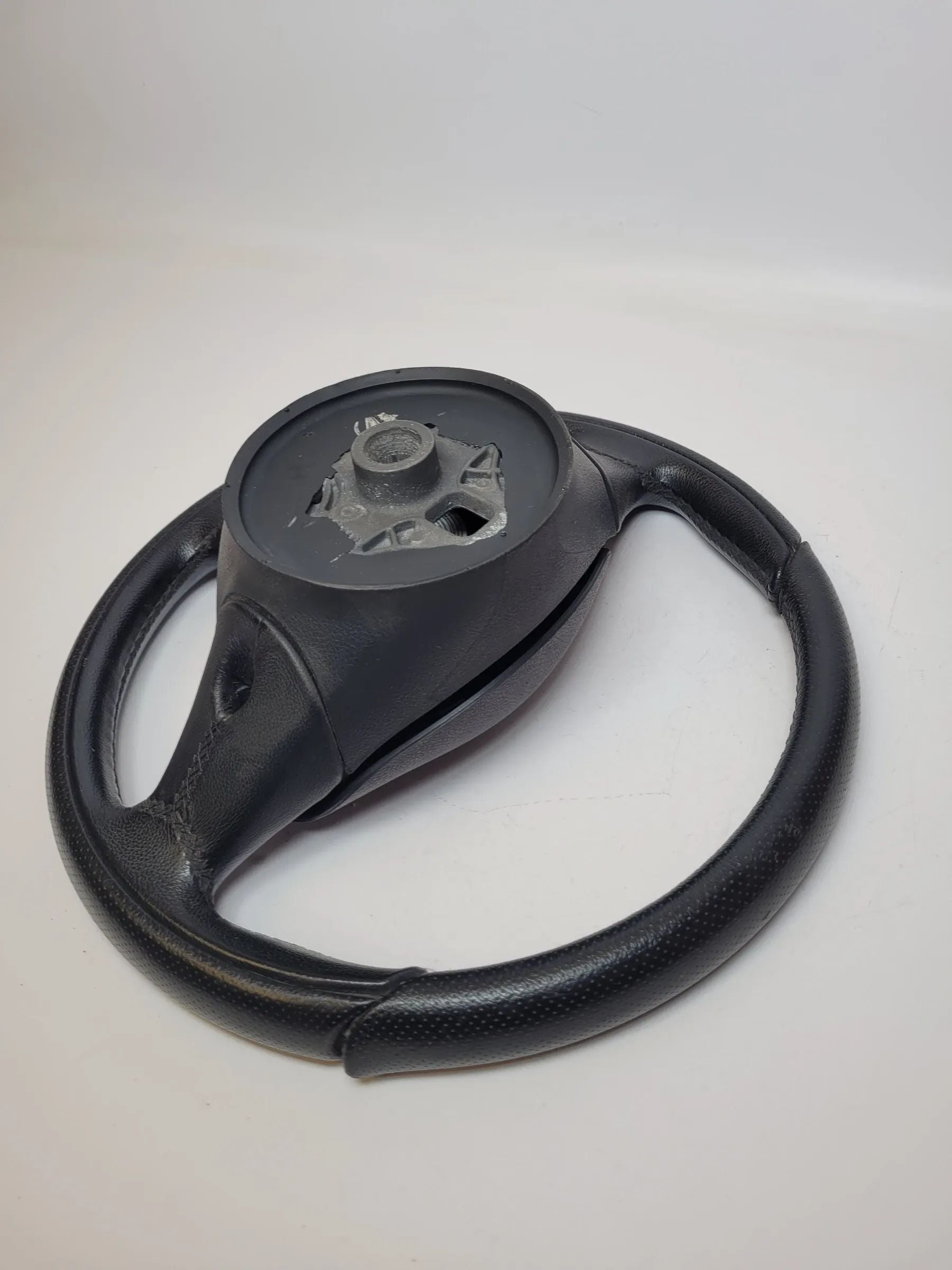 Original Alfa Romeo 147 (937) 3-Speichen Lenkrad 735289920