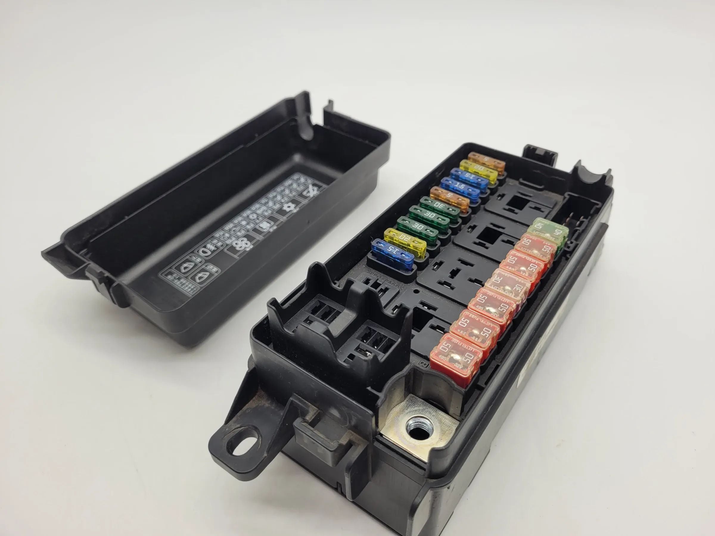 Original Mini One (R50/R53) Sicherungskasten Relaiskasten mit Deckel 1480790-08