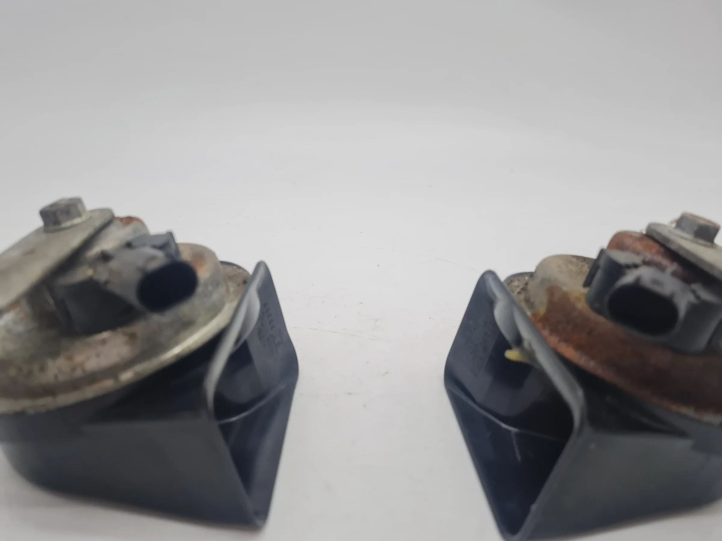 Original Mini One (R50/R53) Set Hupensatz Hupe x2 E30055306 A046522