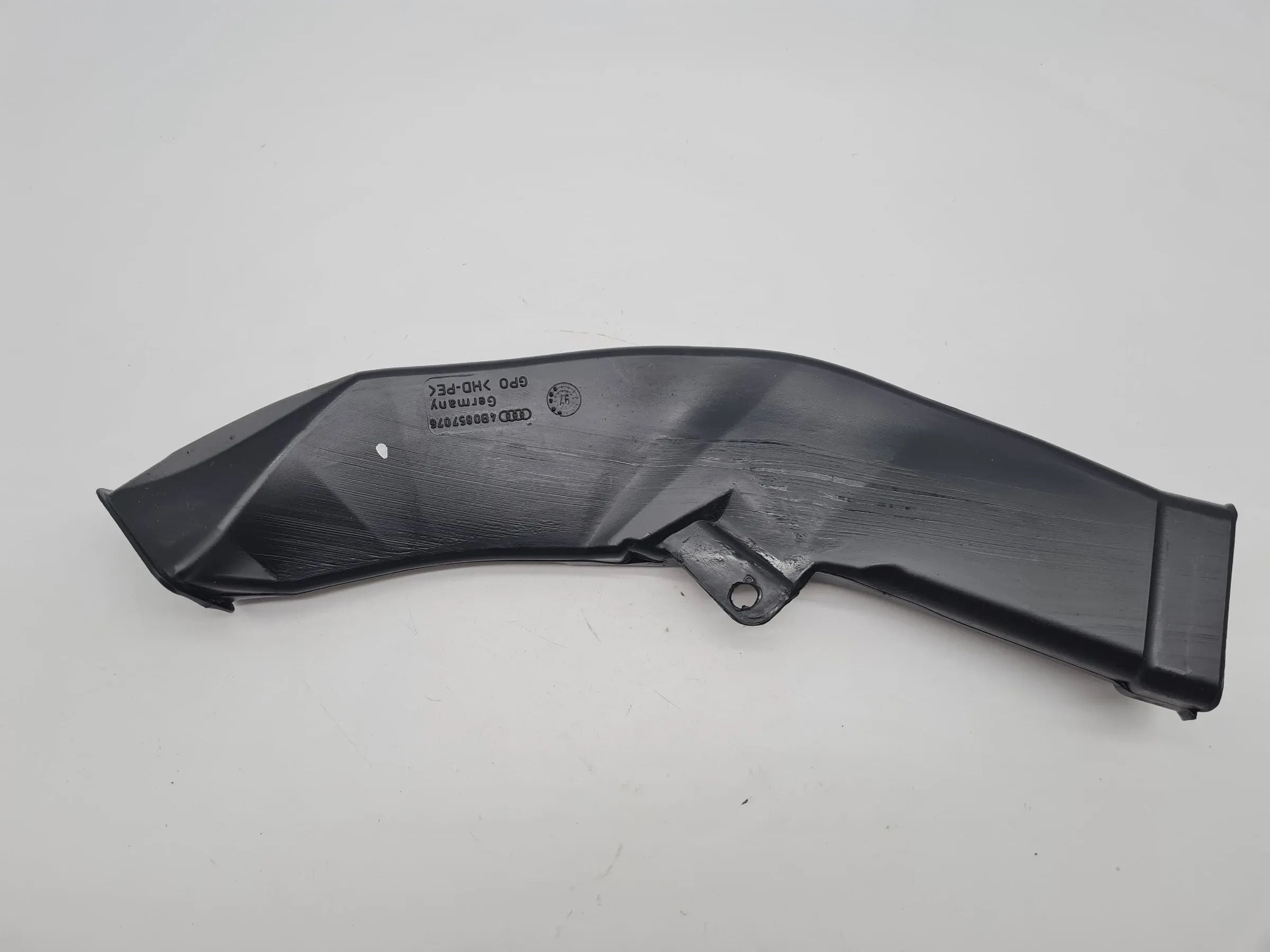 Original Audi A6 (4B2/4B4) Luftführung Luftkanal 4B08570756