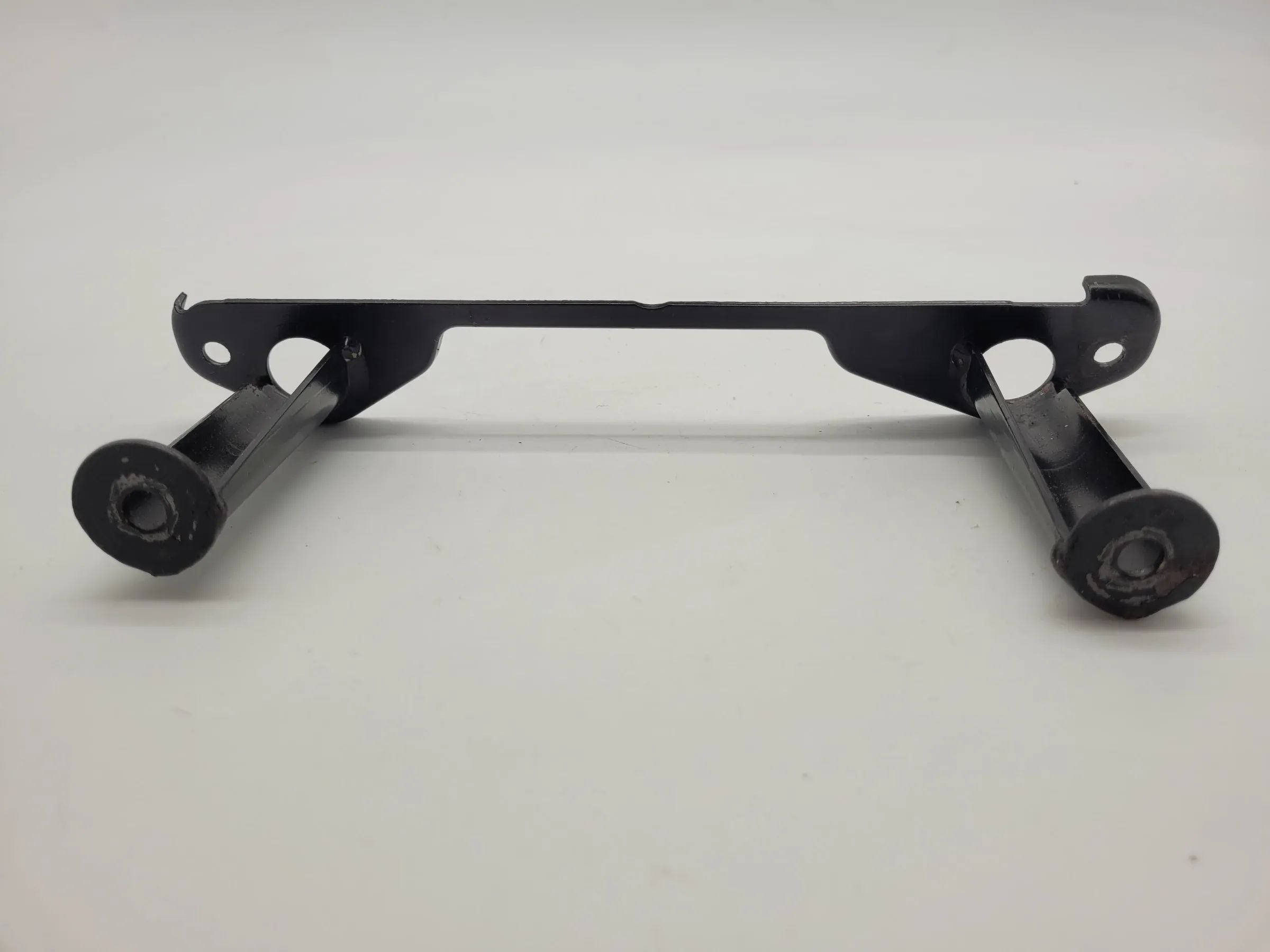 Original BMW Halter Einspritzleiste Einspritzrohr 13.53-7545355