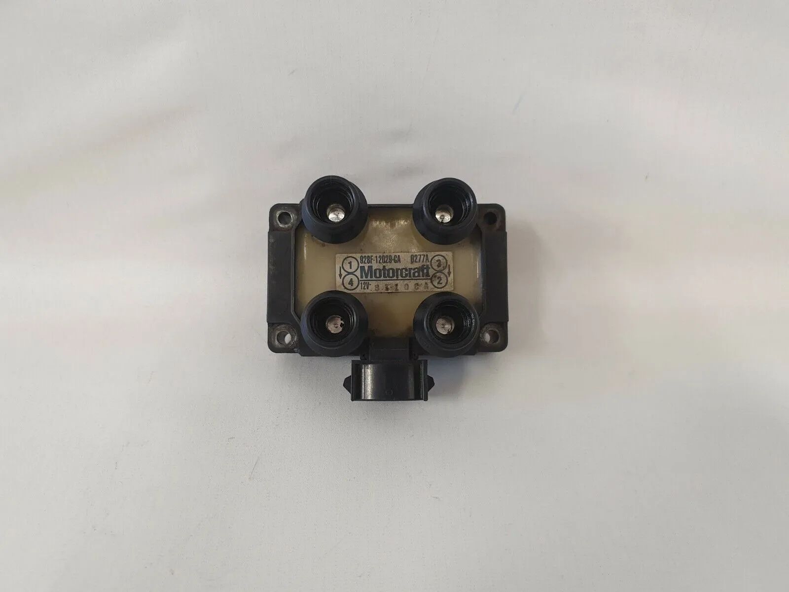 อะไหล่แท้ โฟร์ด Mondeo I (GBP) 1.6 66 kW 90 PS 928F-12029-CA คอยล์จุดระเบิด