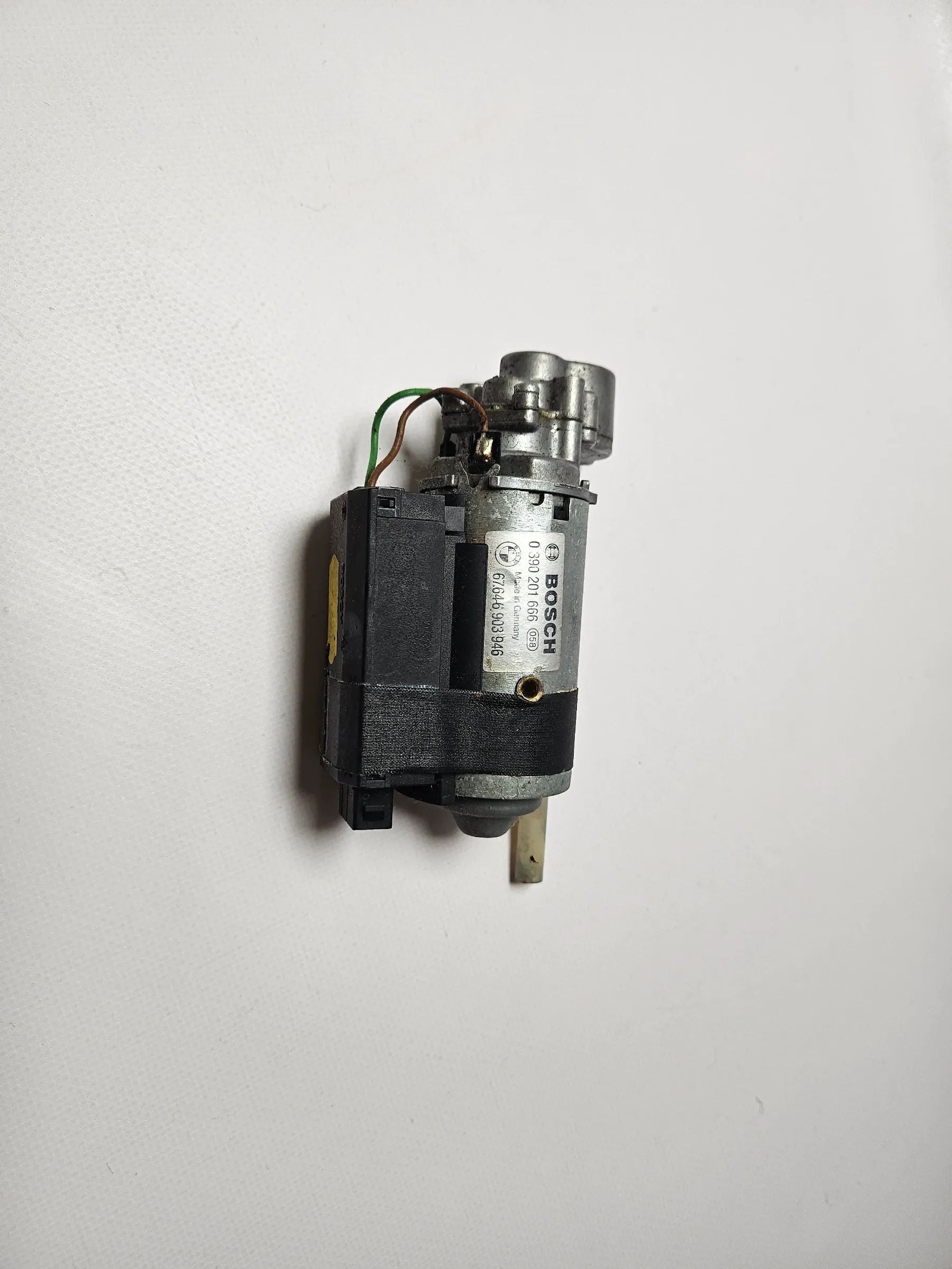 Oryginalny mechanizm regulacji kolumny kierownicy BMW E53 X5 Bosch 0390201666