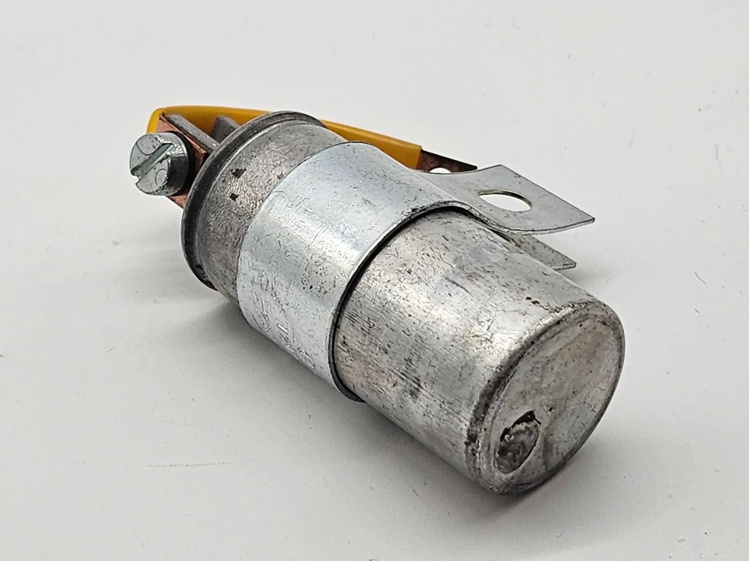 Condensateur allumage Bosch Opel VW Porsche Mercedes Oldtimer 1 297 330 073